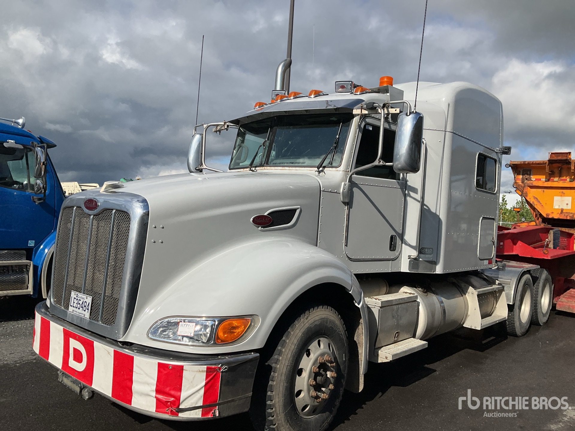2012 Peterbilt 386