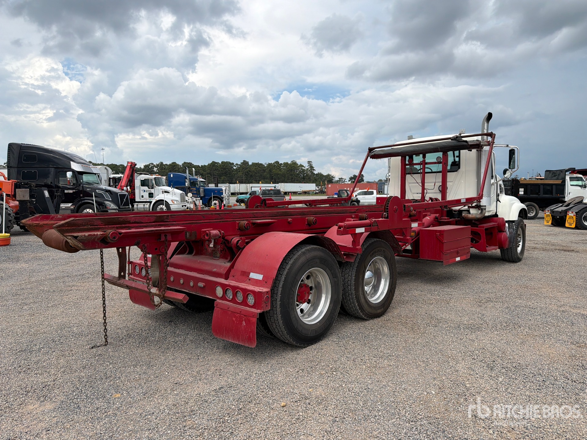 2007 Mack GRANITE CV713