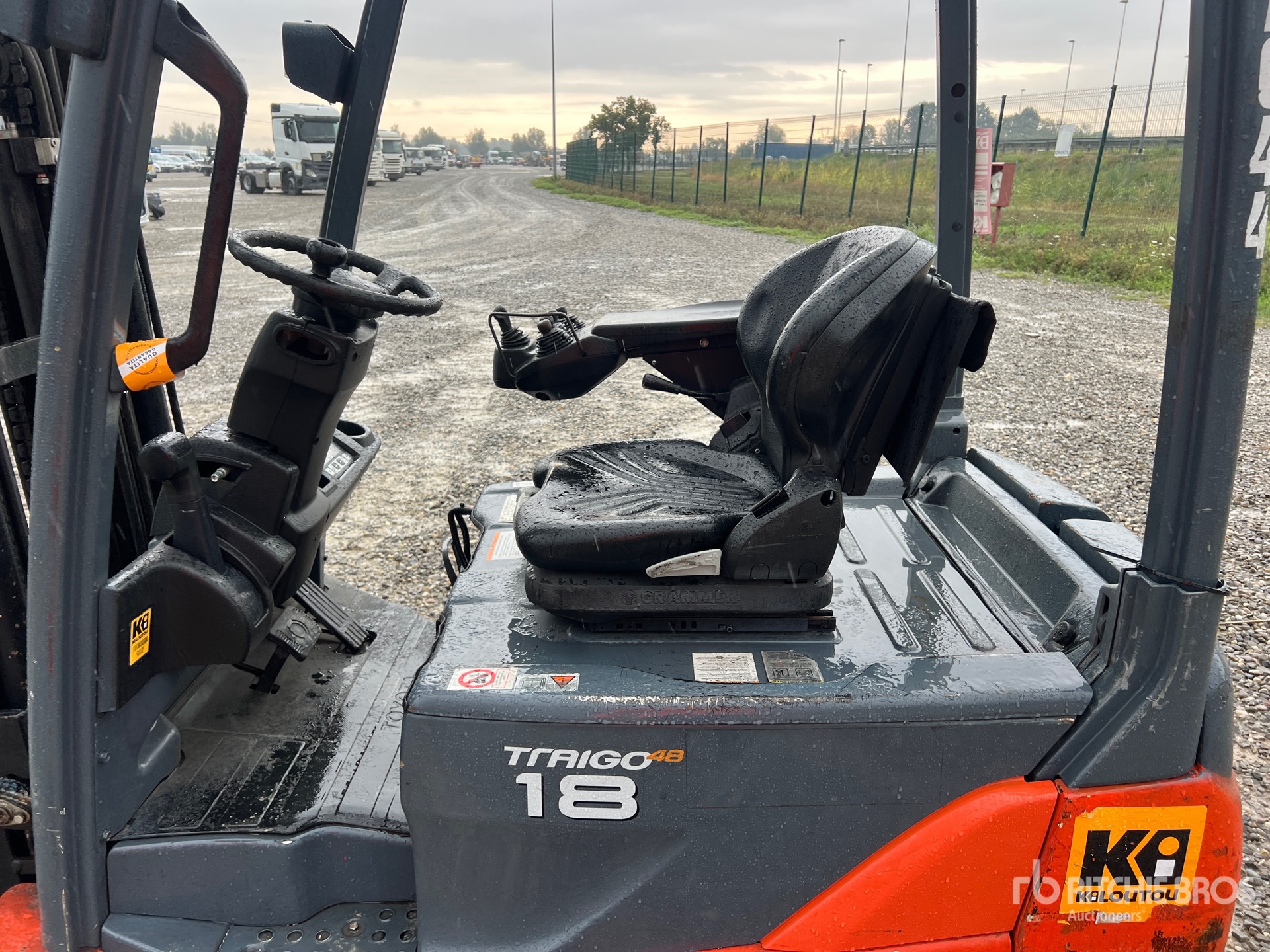 2013 Toyota 1800 KG