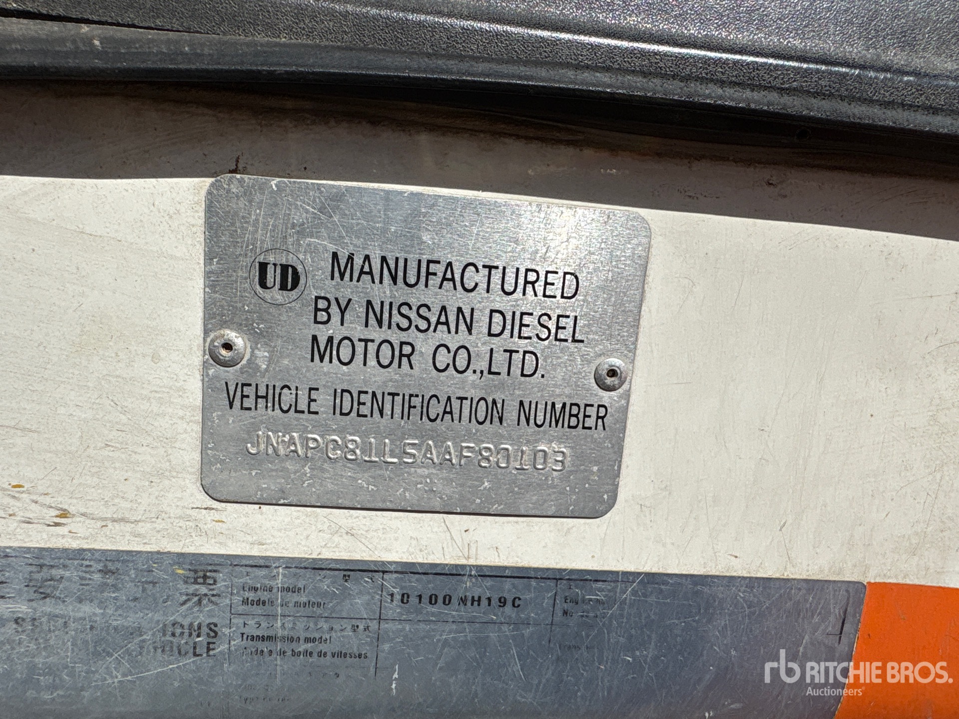 2010 Nissan UD3300