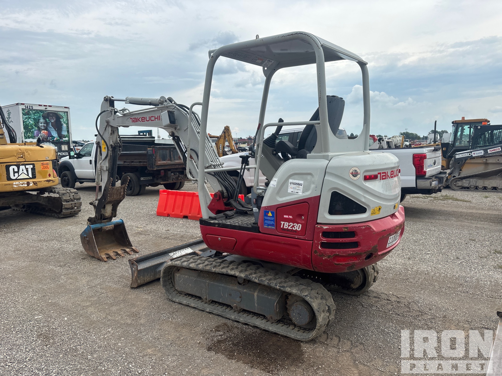 2019 Takeuchi TB230