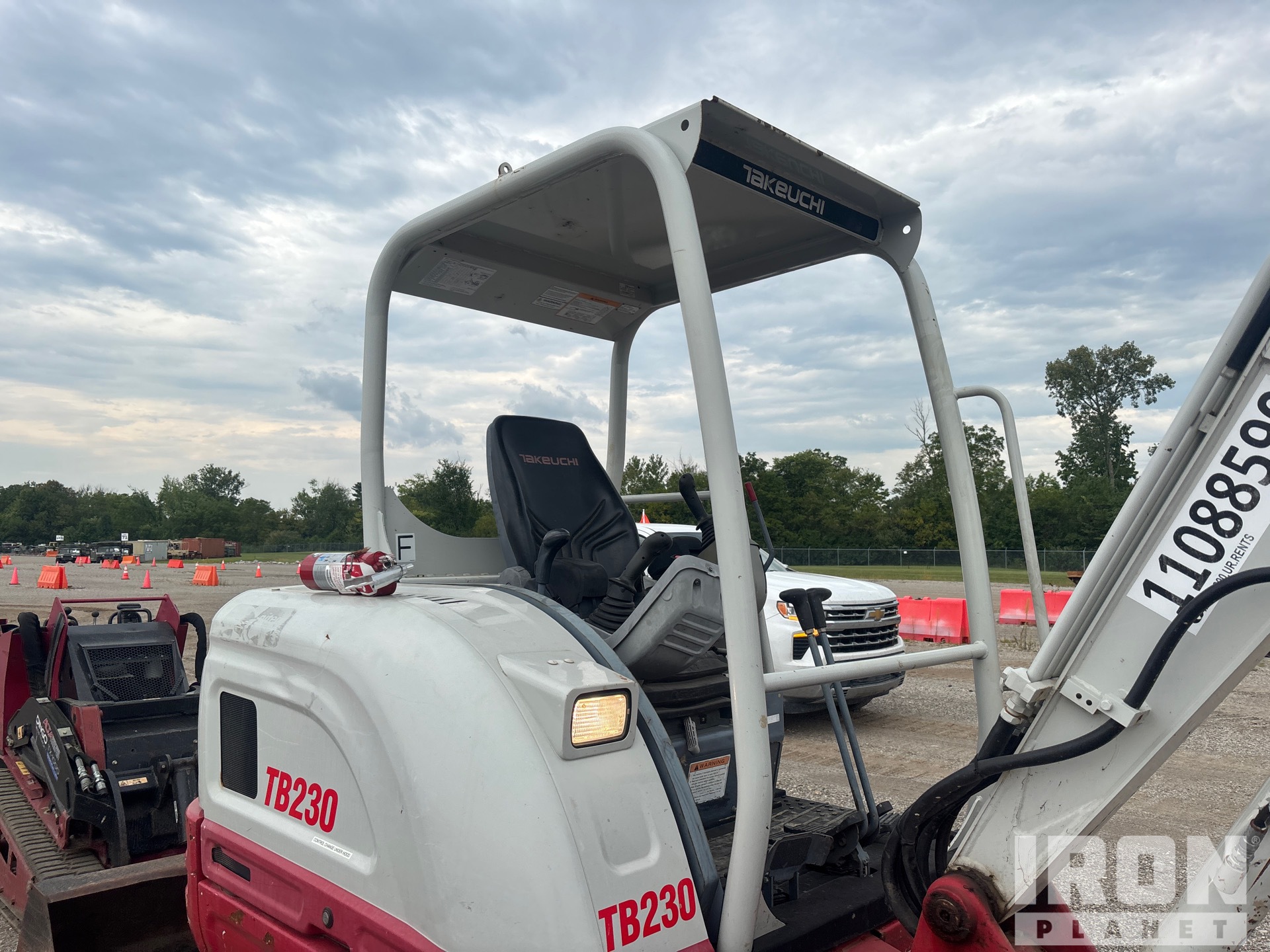 2019 Takeuchi TB230