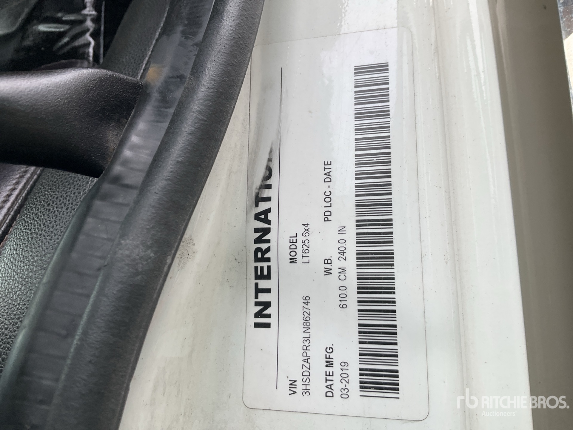 2020 International LT625