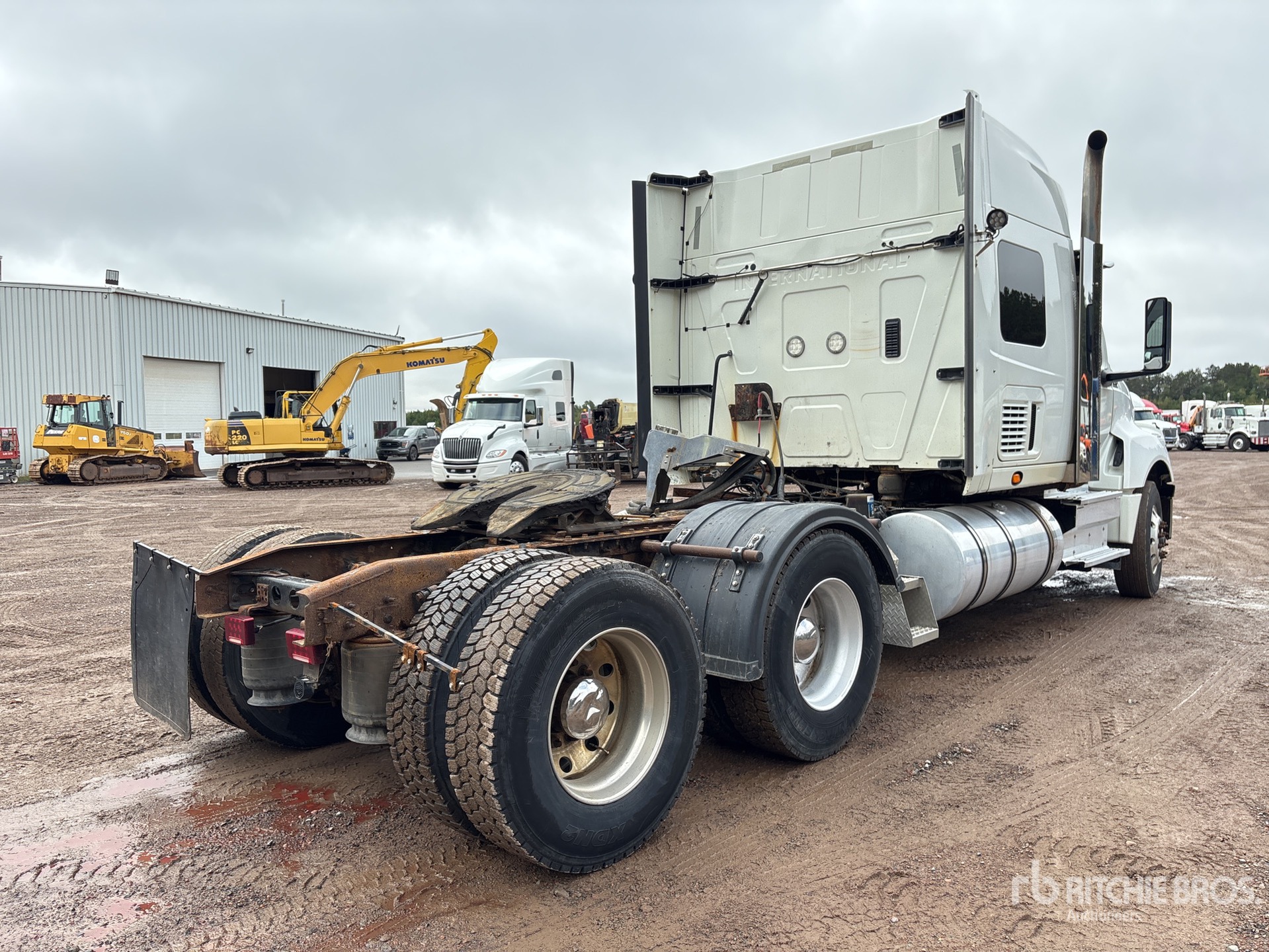 2020 International LT625