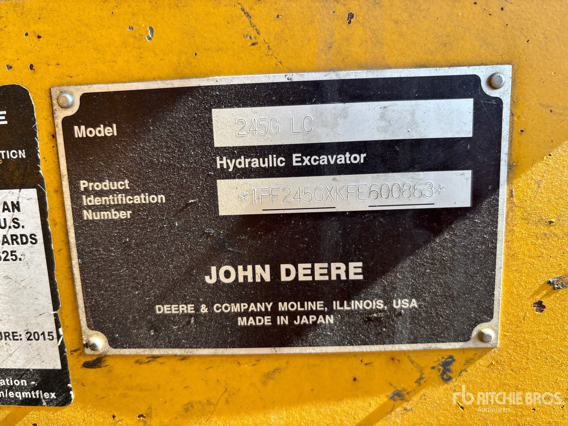 2015 John Deere 245G LC