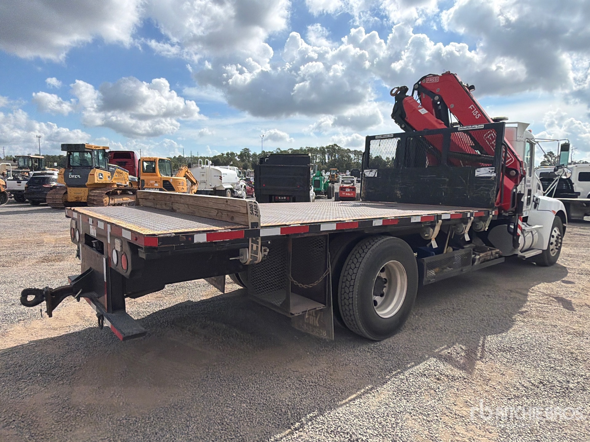 2019 Kenworth T370