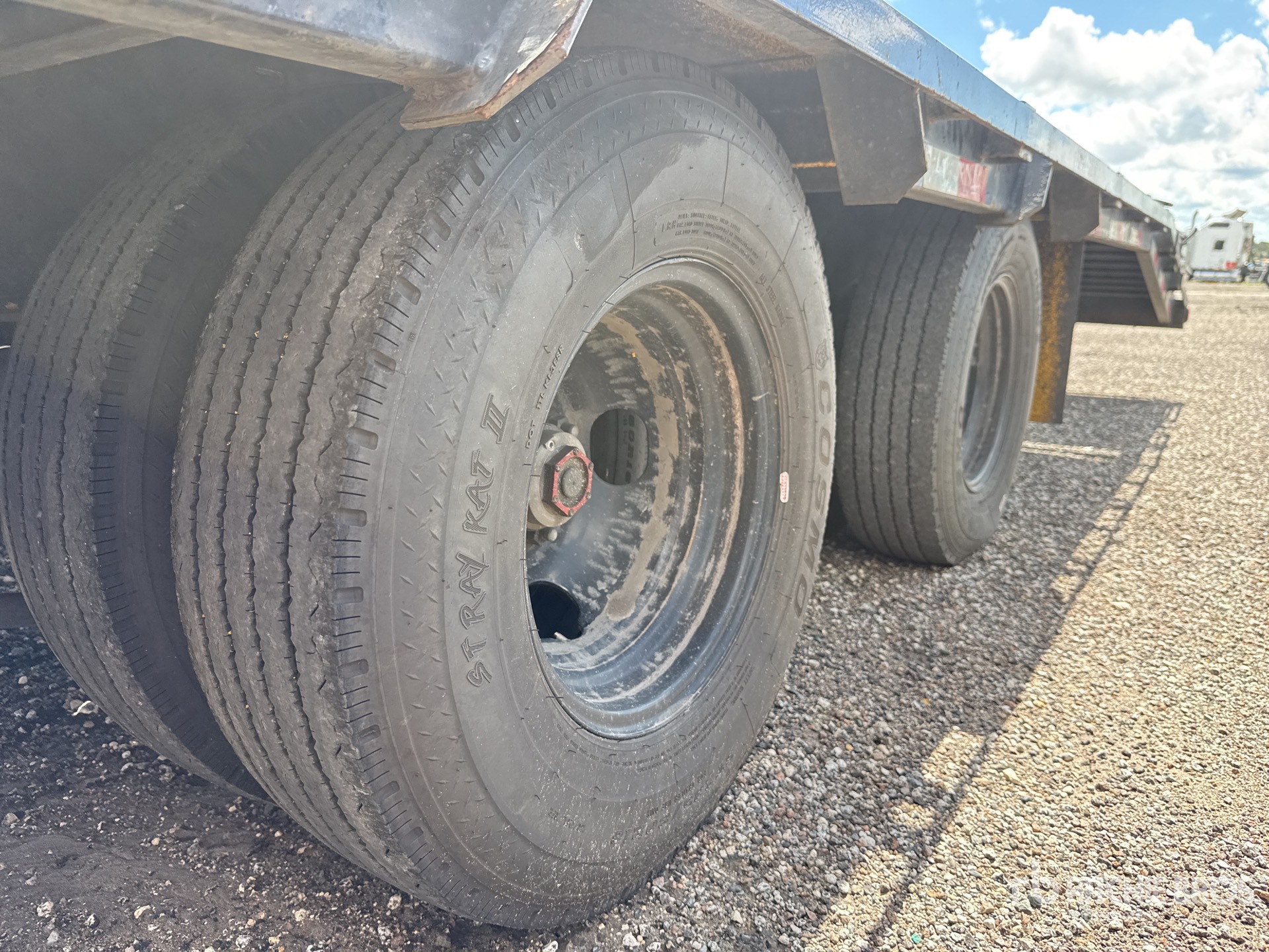 2025 Pj Trailers LD401