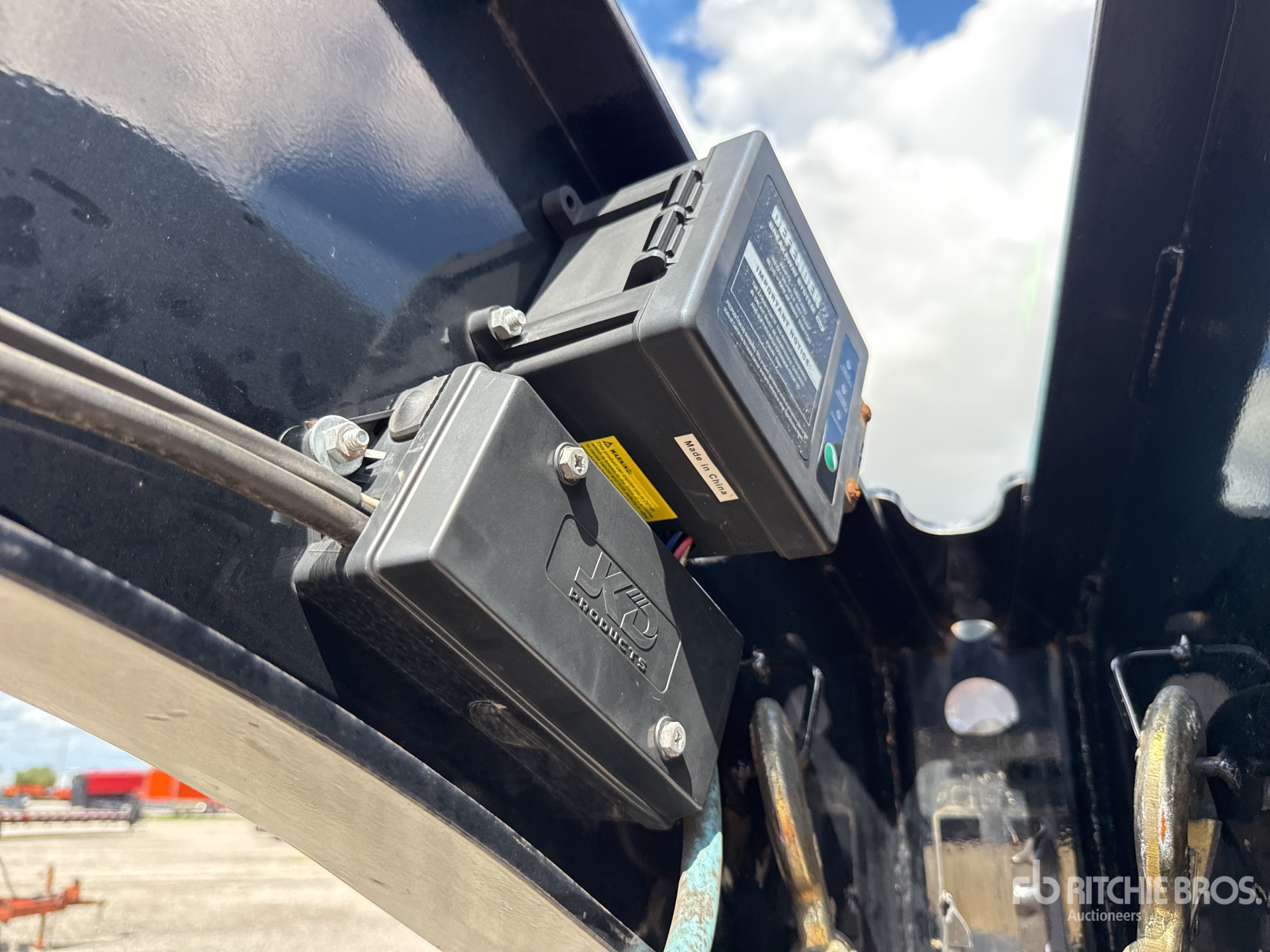 2025 Pj Trailers LD401