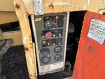 Poste de contrôle inférieur de base with