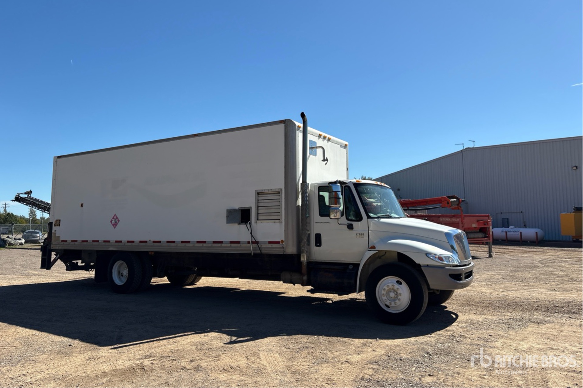 2004 International 4300
