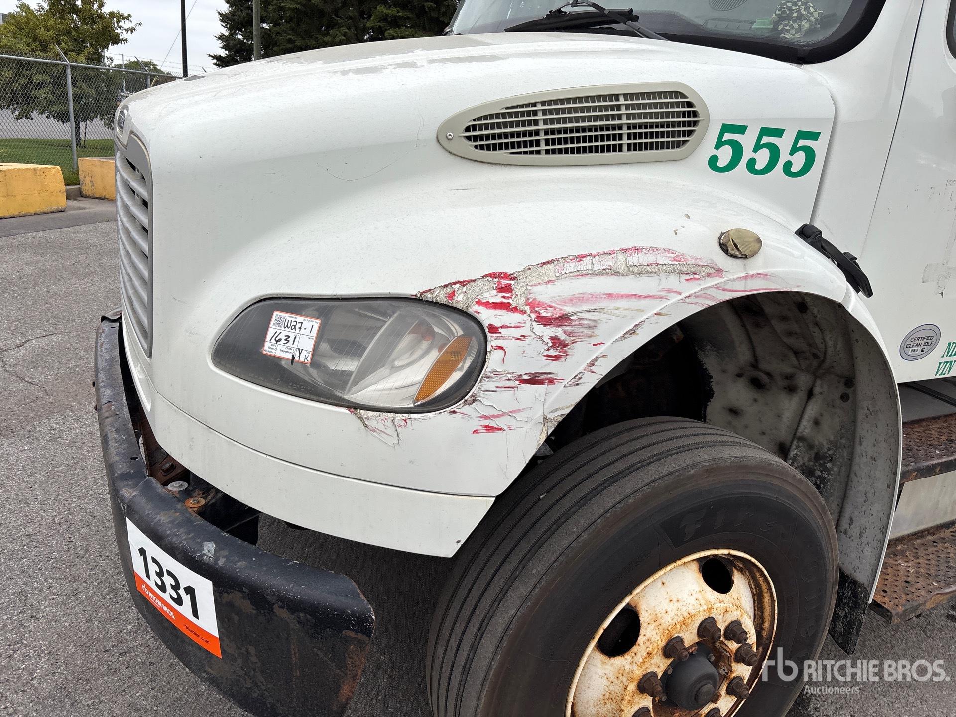 2012 Freightliner M2 106