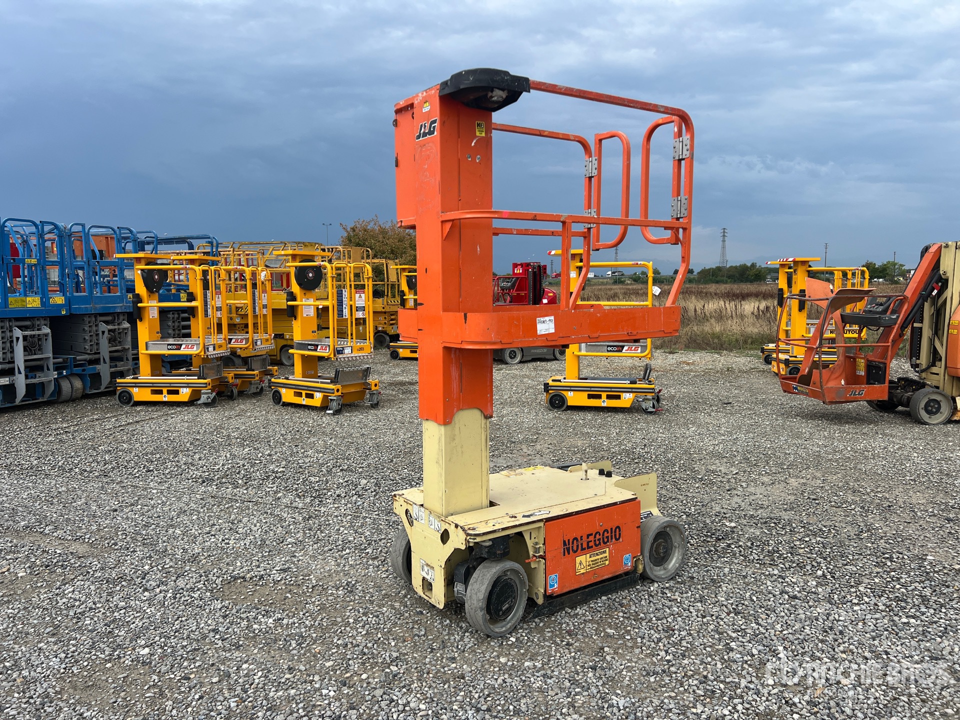 2016 JLG 1230ES
