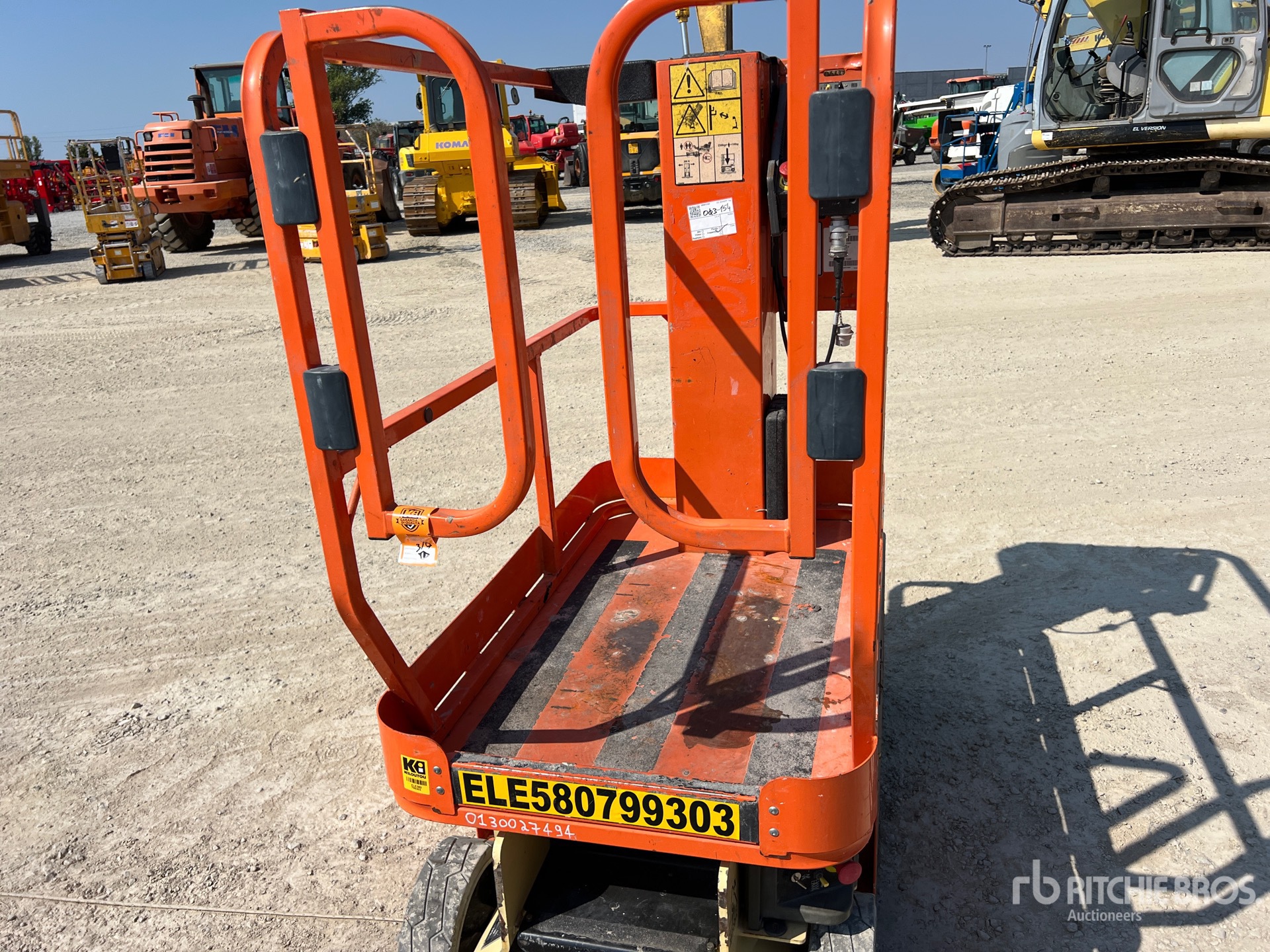 2016 JLG 1230ES