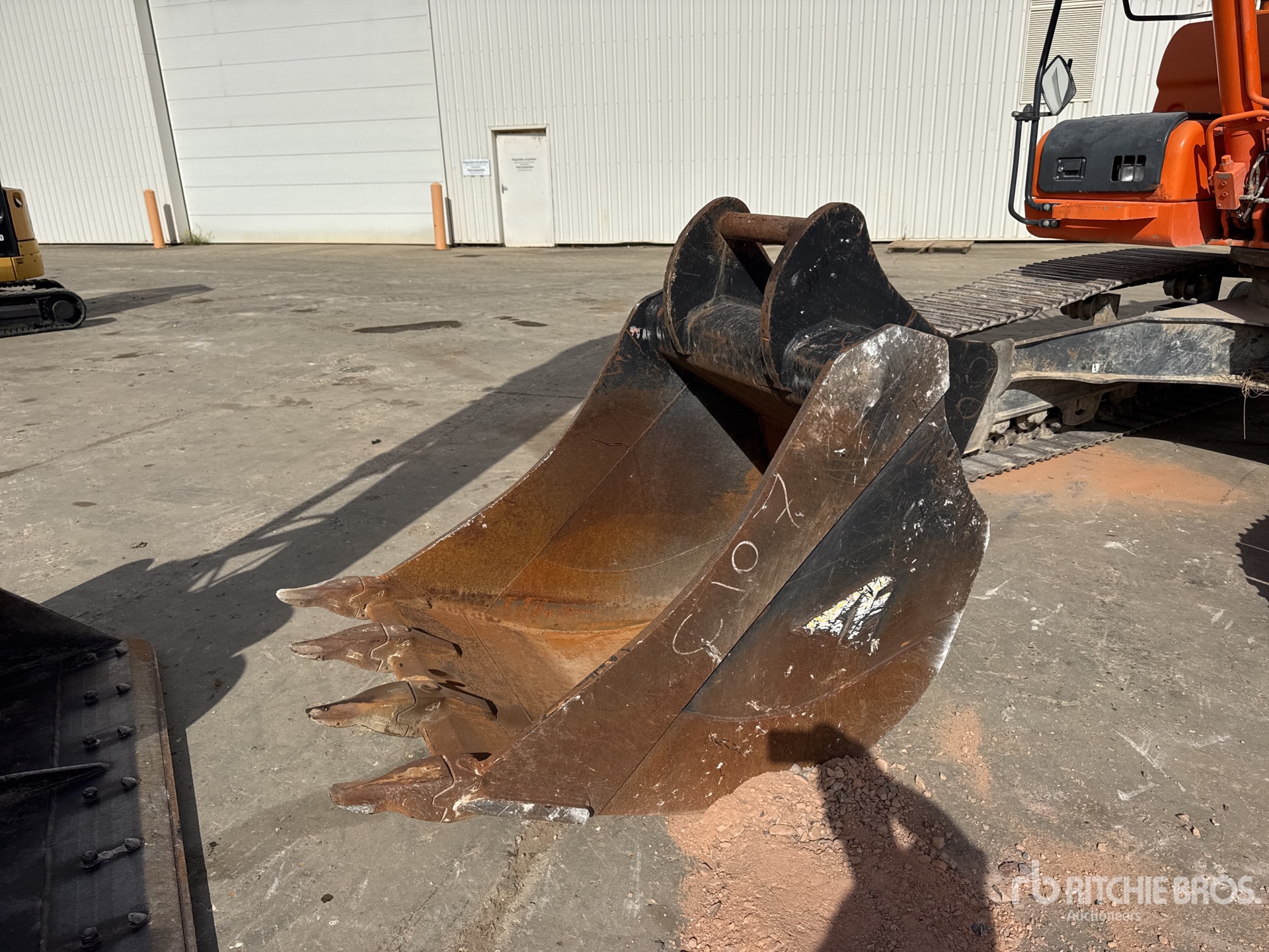 2016 Doosan DX225LC-3
