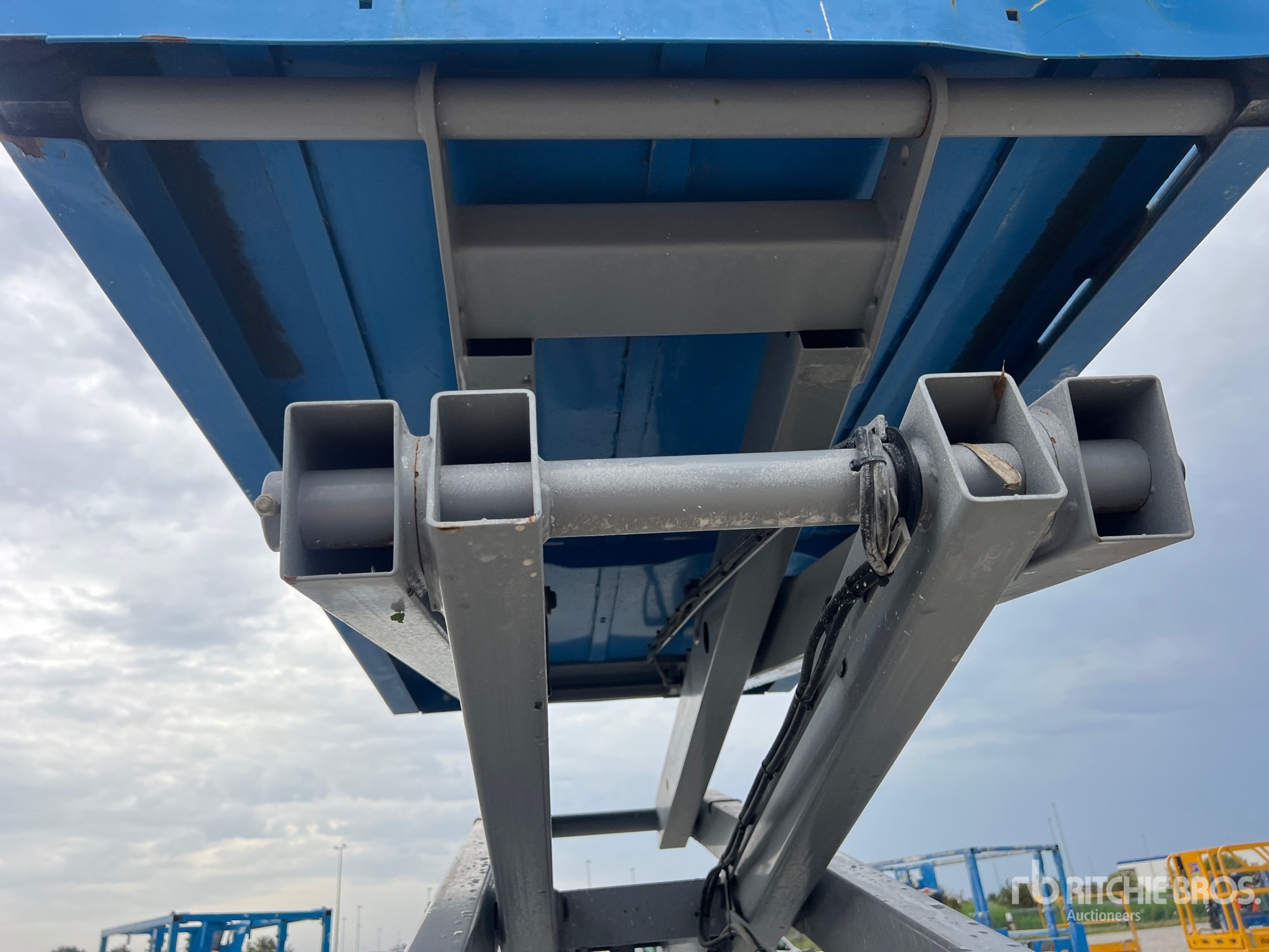 2016 Genie GS-2646