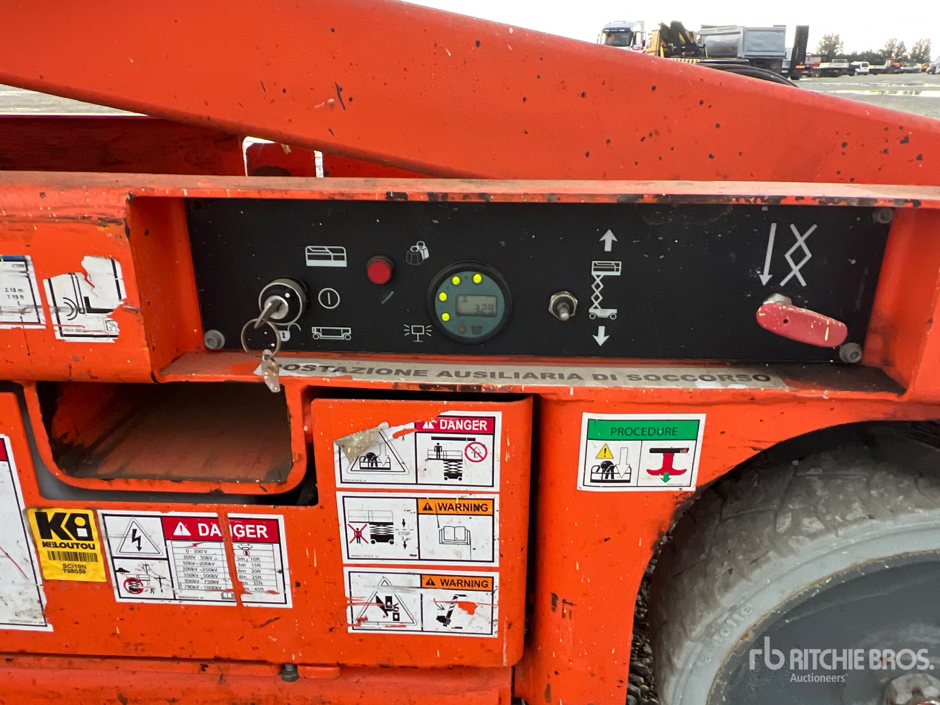 2017 Haulotte COMPACT 10N
