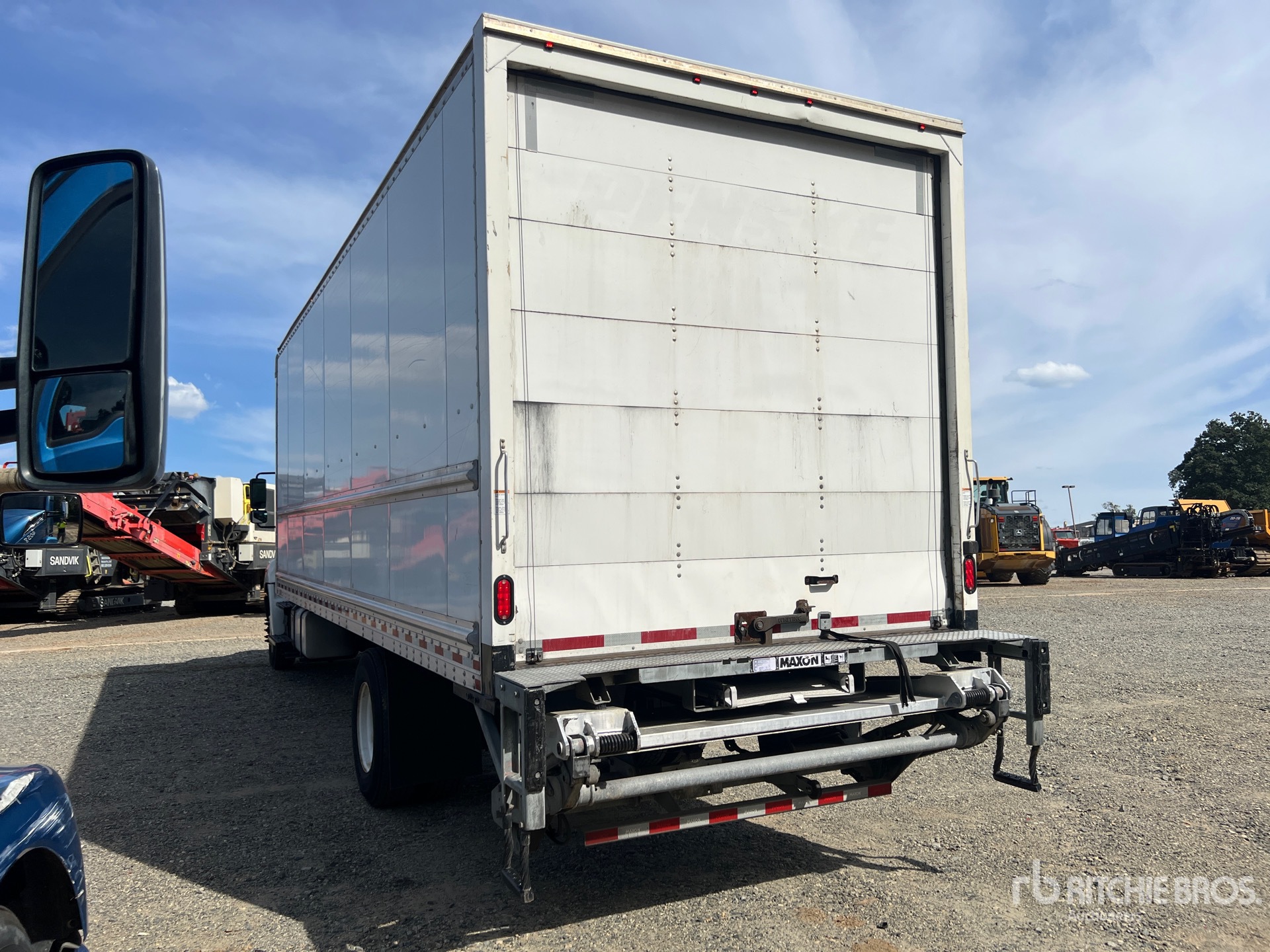 2019 Hino 268