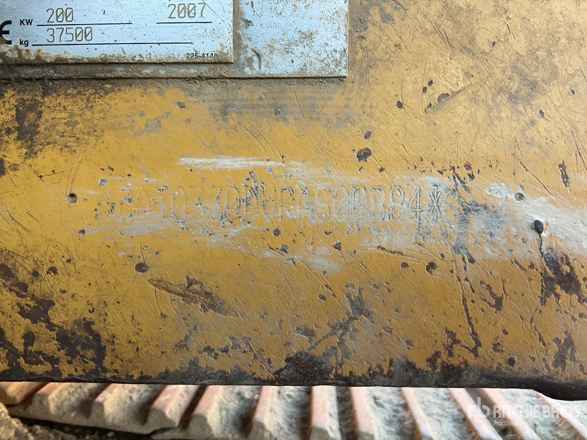 2007 Caterpillar 330