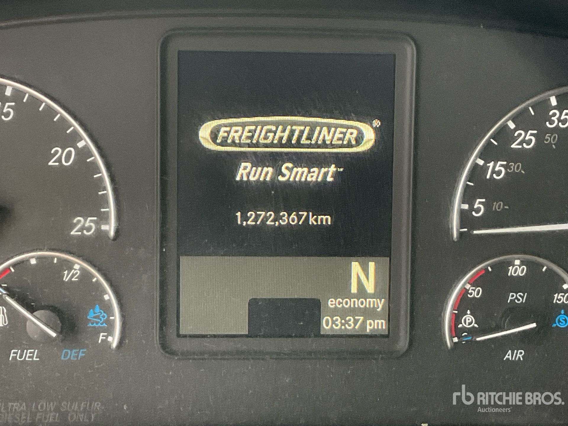 2020 Freightliner CASCADIA 126