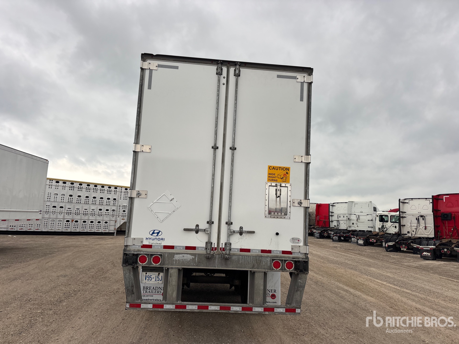2022 Hyundai 53 FT T/A