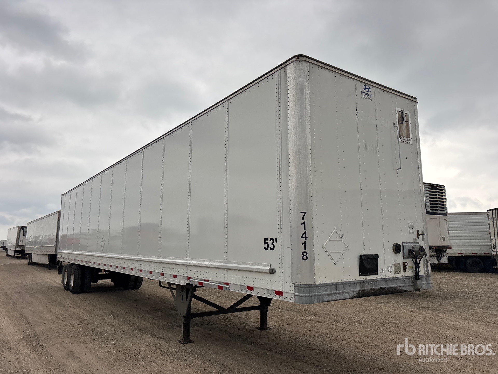 2022 Hyundai 53 FT T/A