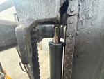 Hydraulics with Mast Lift Cylinders