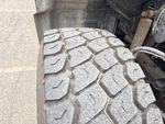 Underbody with Right Steer Tire