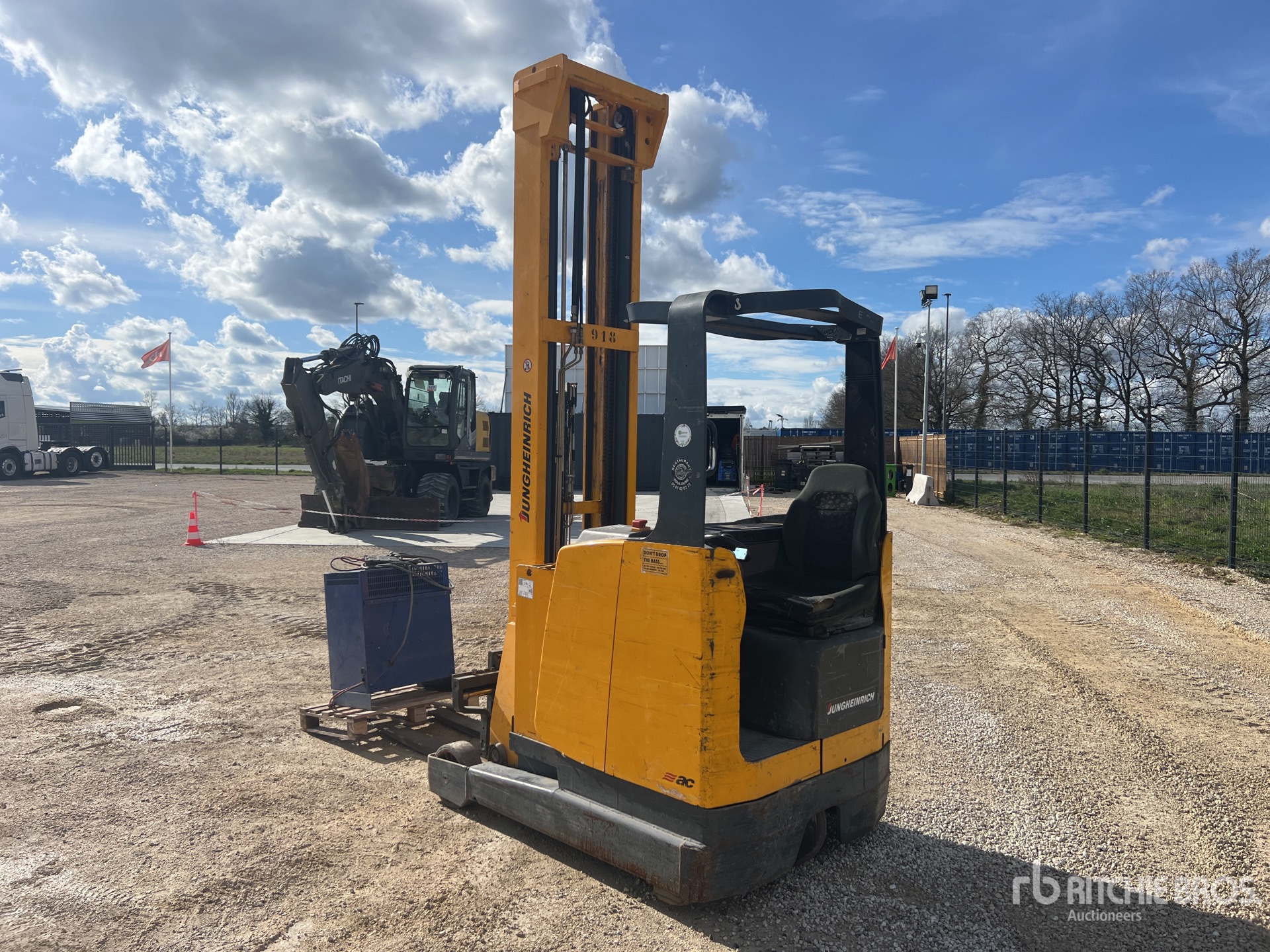 Jungheinrich 1400 KG CHARIOT ELEVATEUR ELECT ...