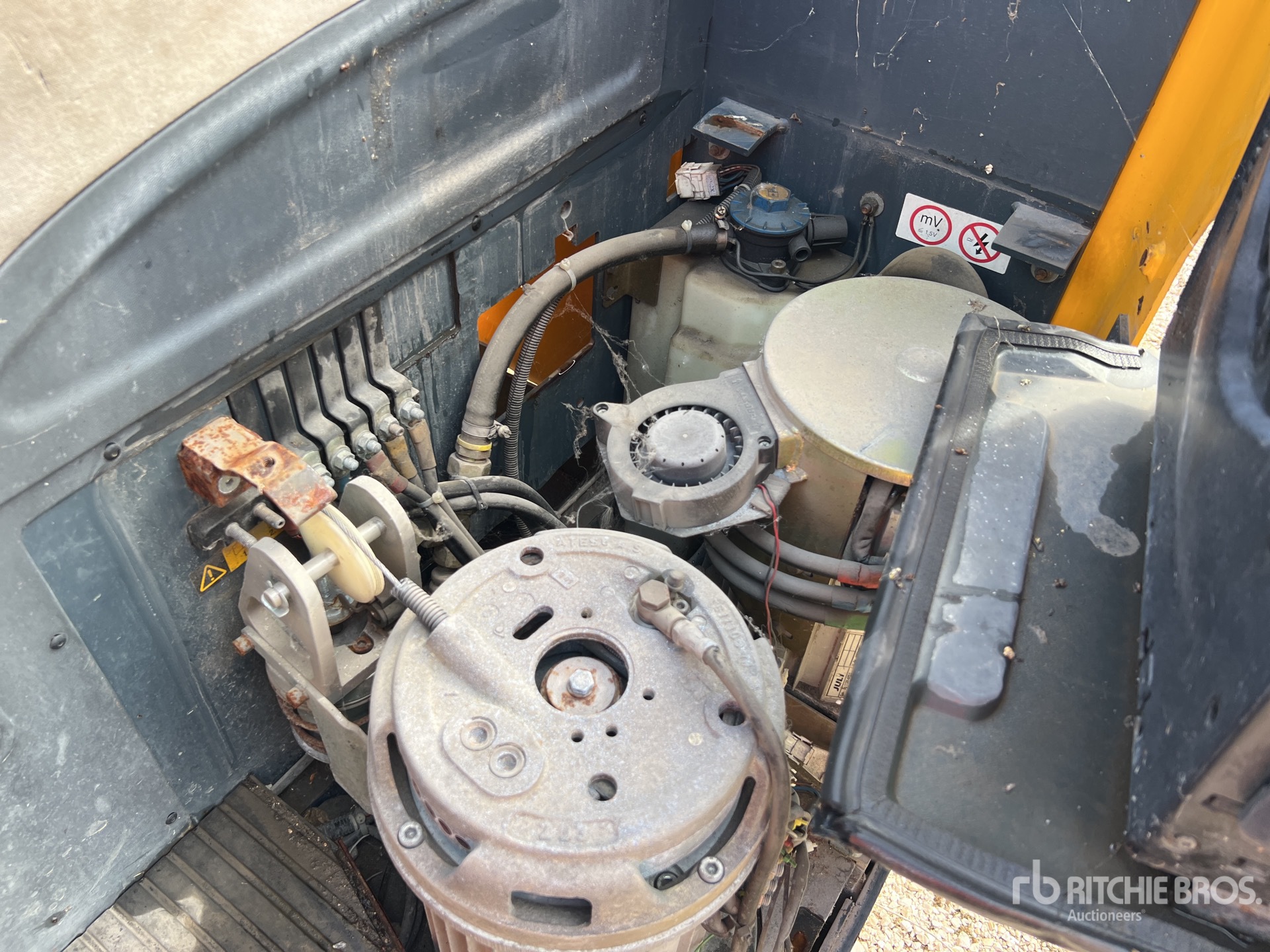 Jungheinrich 1400 KG CHARIOT ELEVATEUR ELECT ...