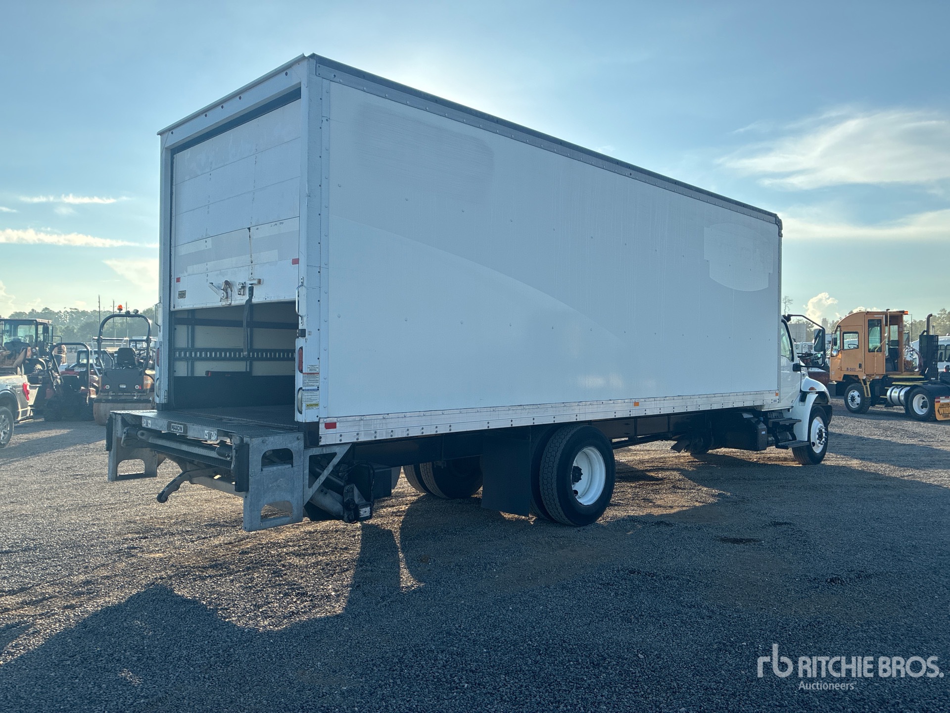 2020 International MV 607