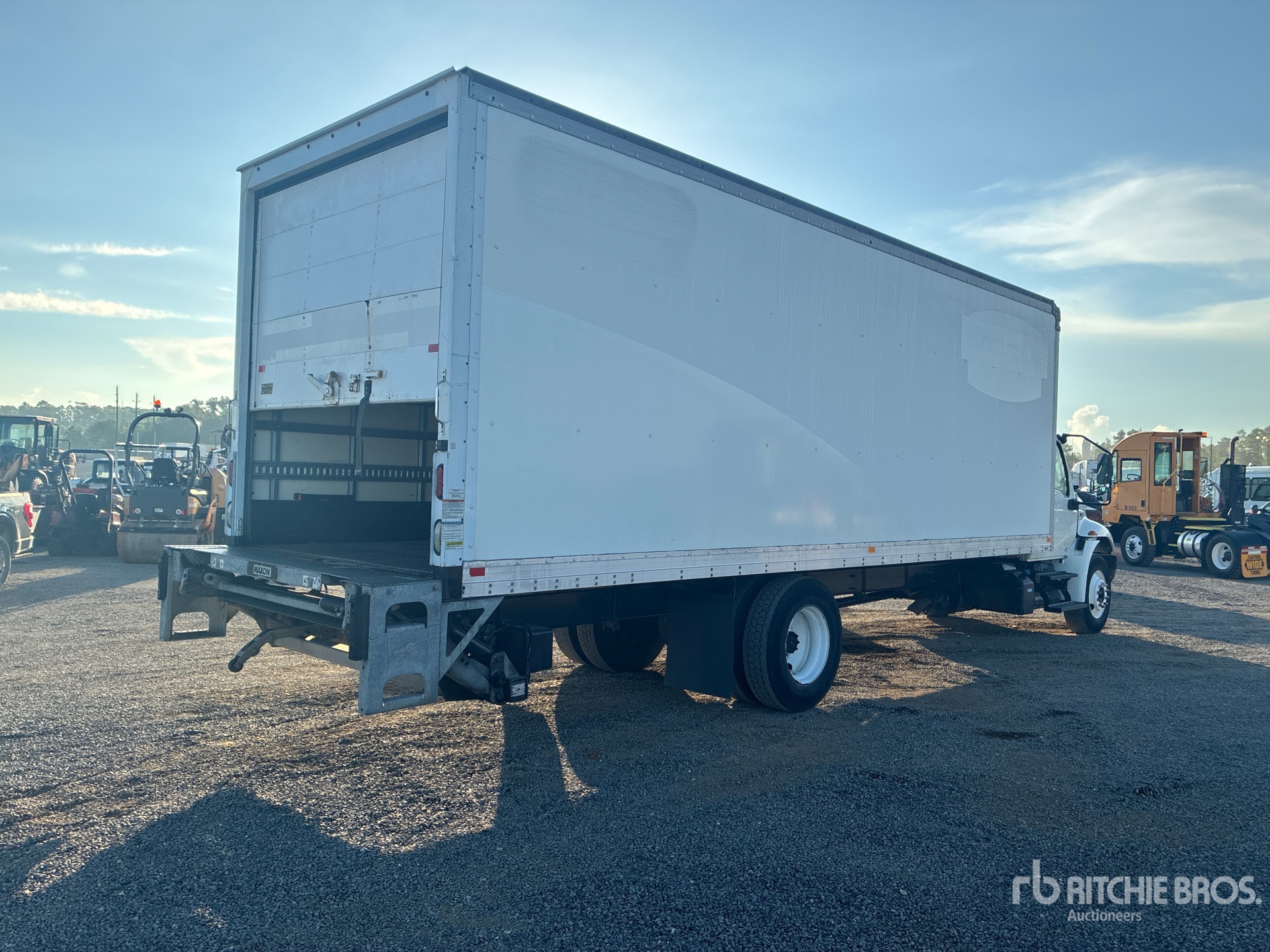 2020 International MV 607