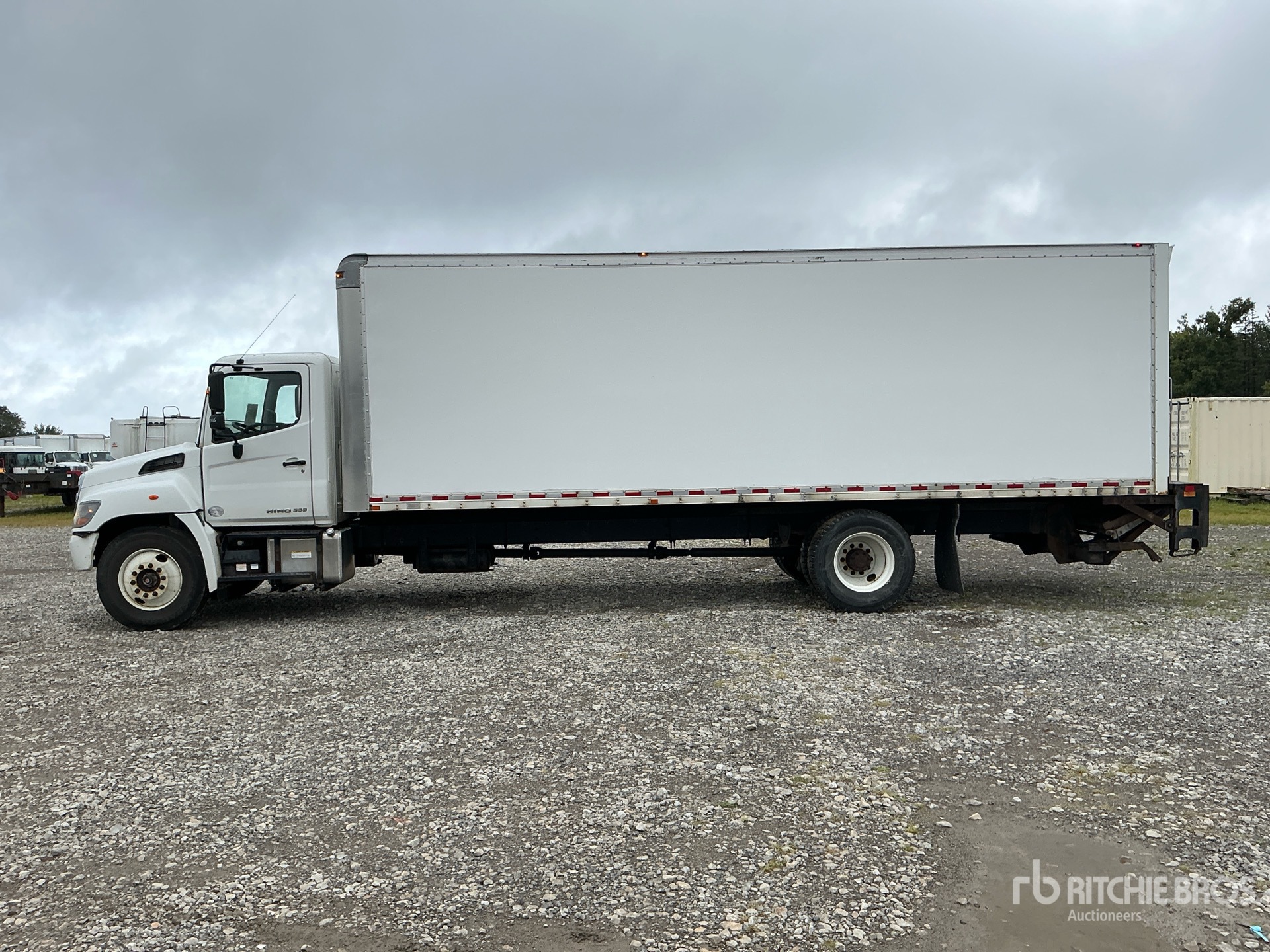2016 Hino 268