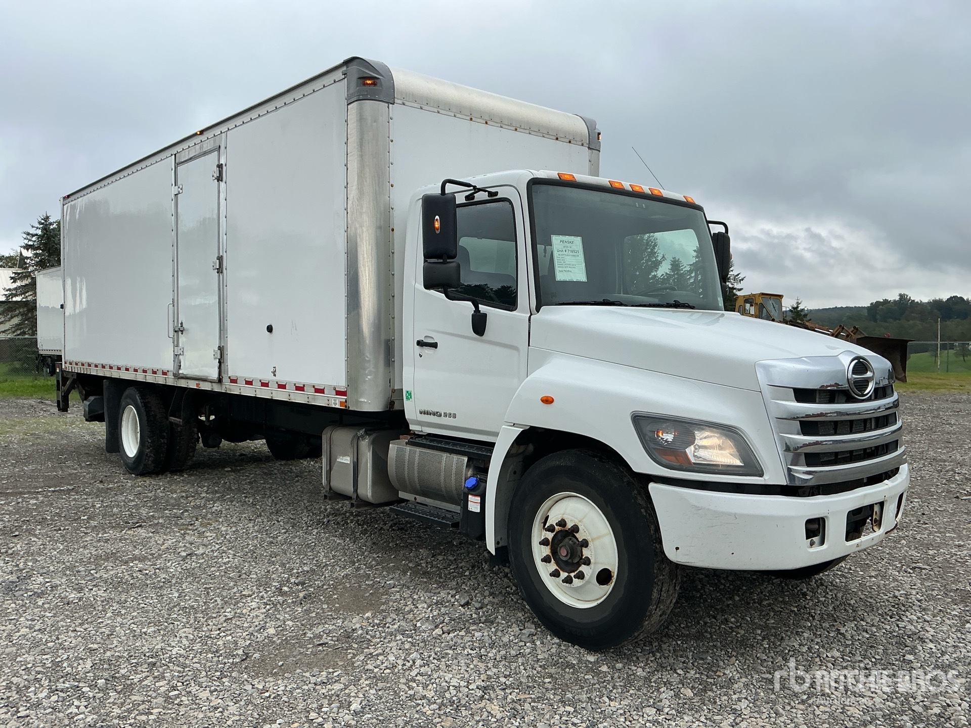 2016 Hino 268