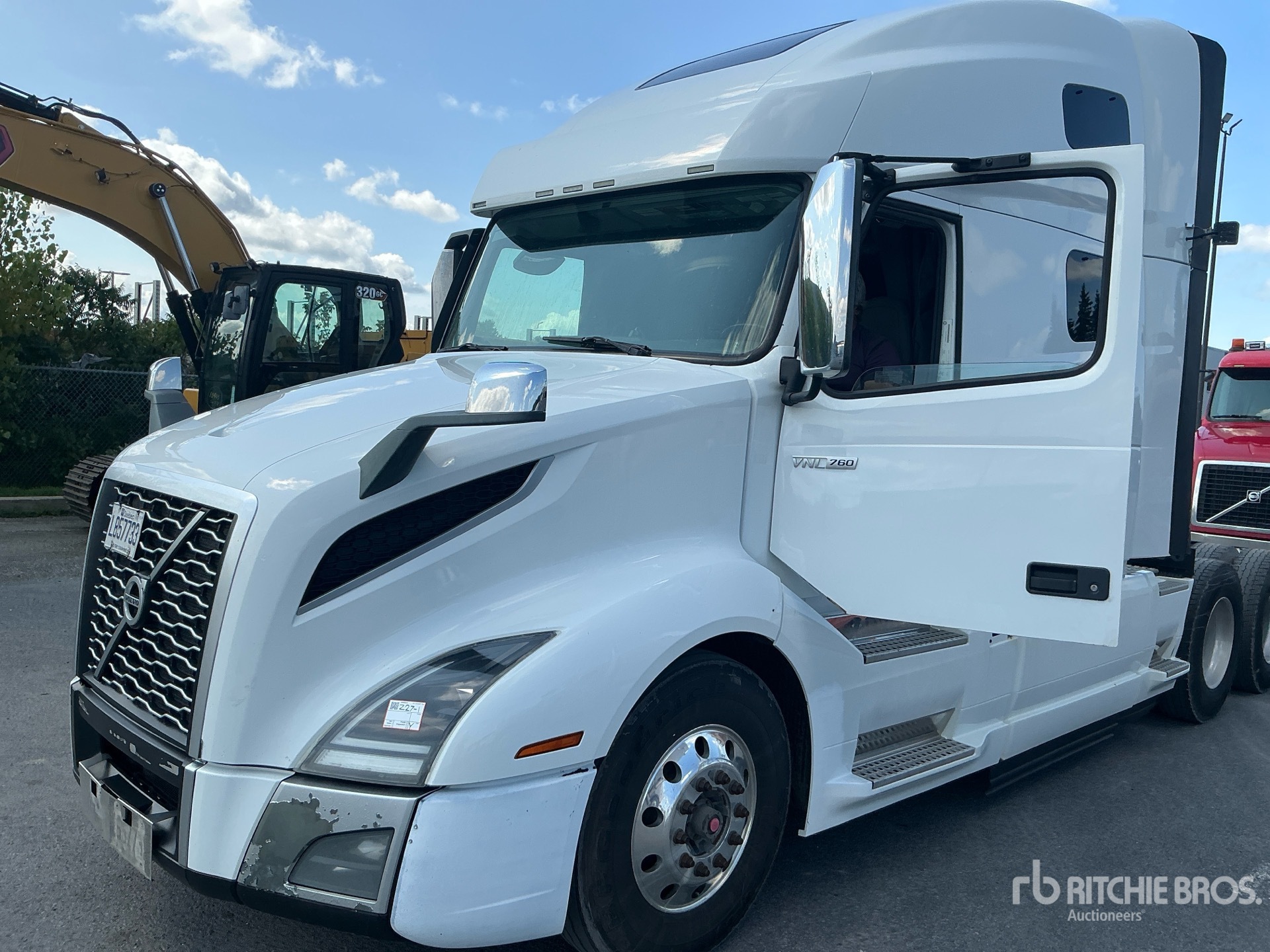 Photo of 2020 Volvo VNL