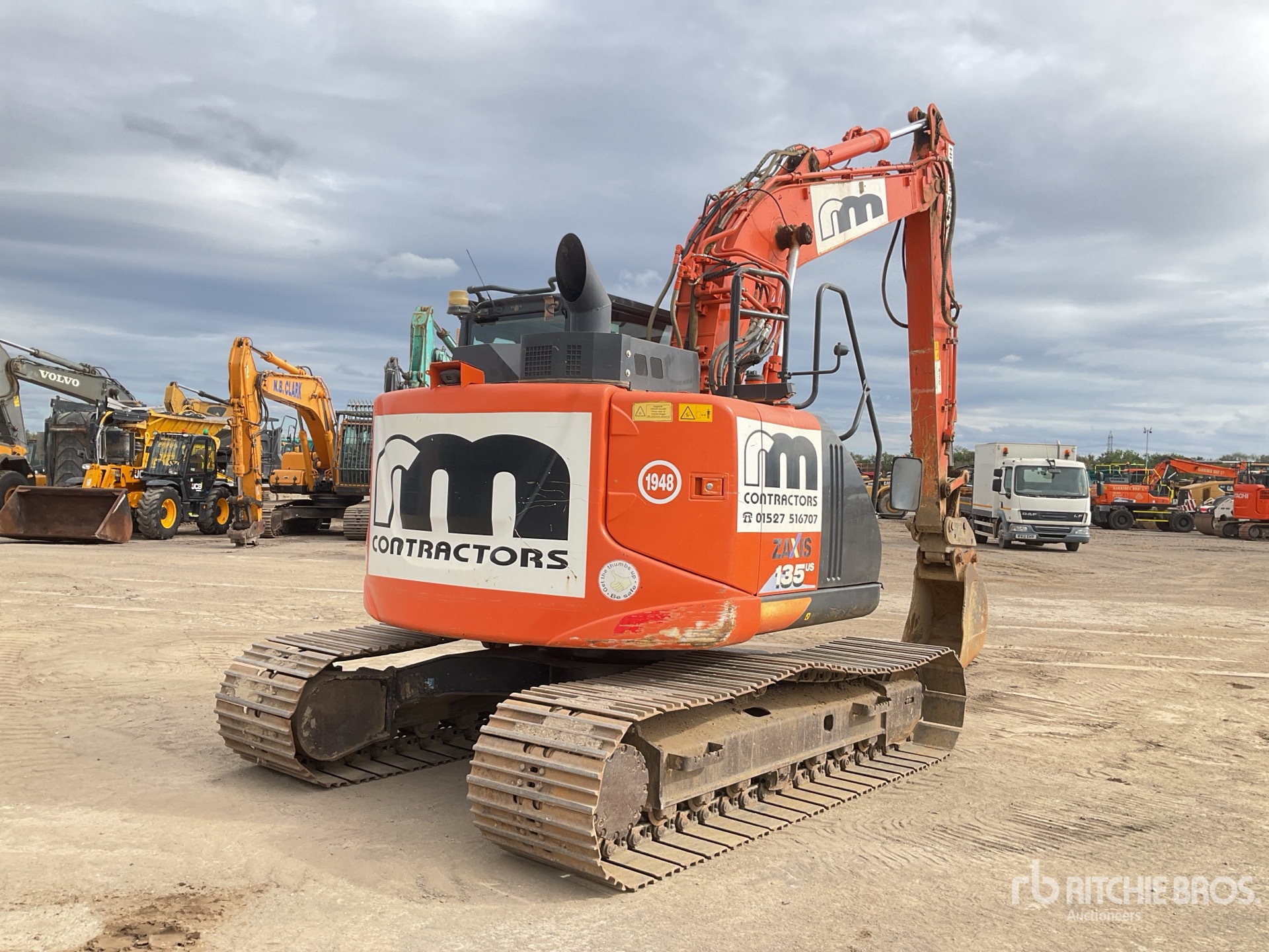 2019 Hitachi ZX135US-6