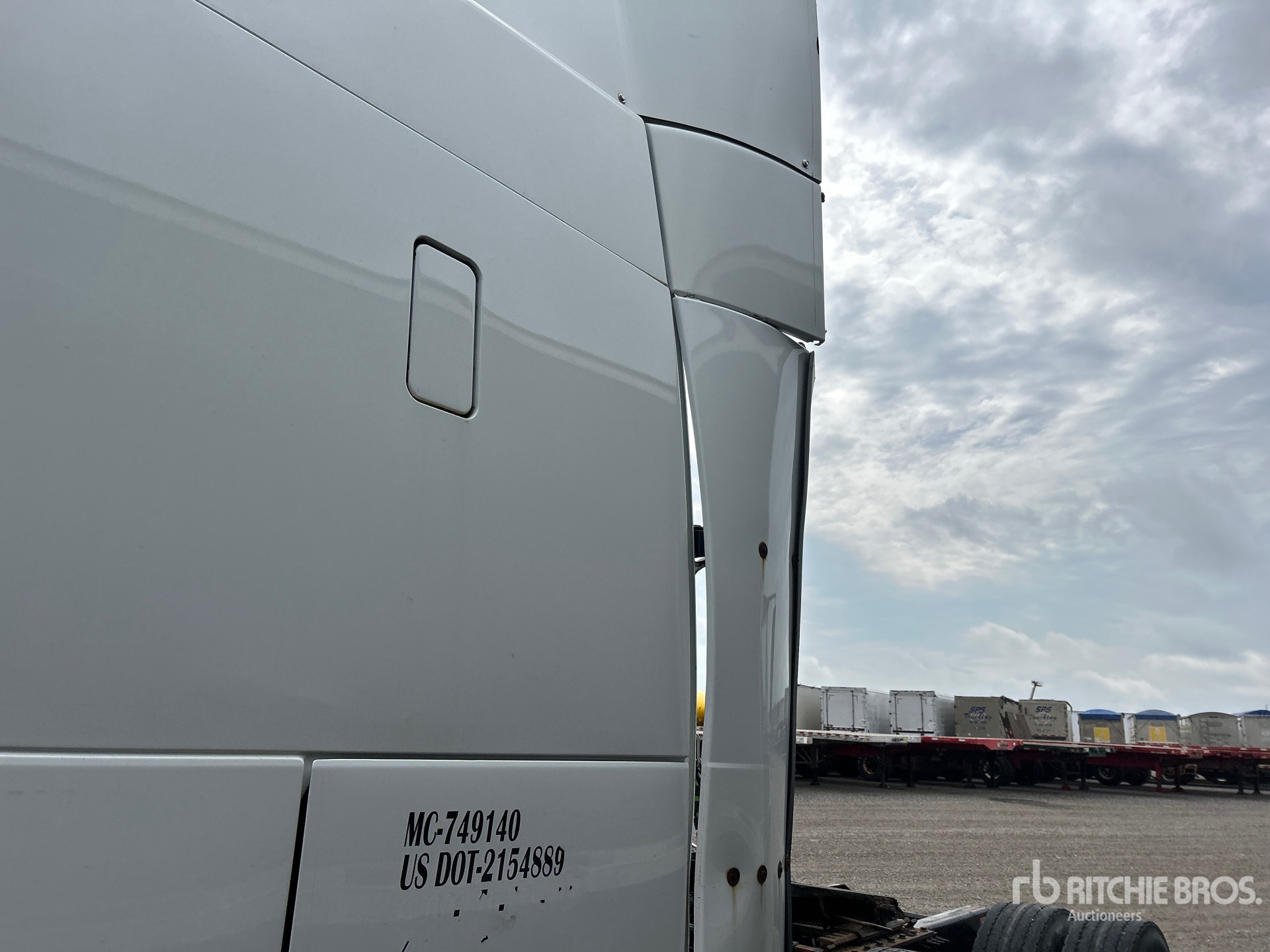 2016 Volvo VNL