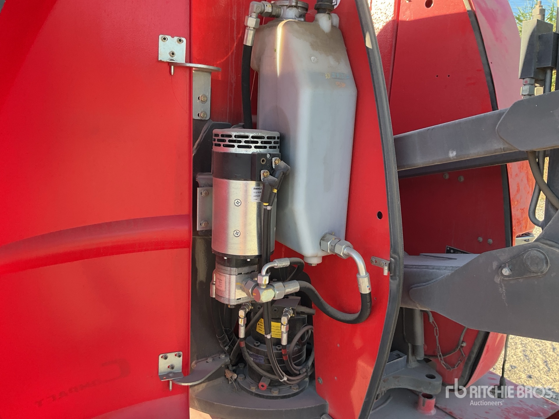 2017 Manitou 120AETJC