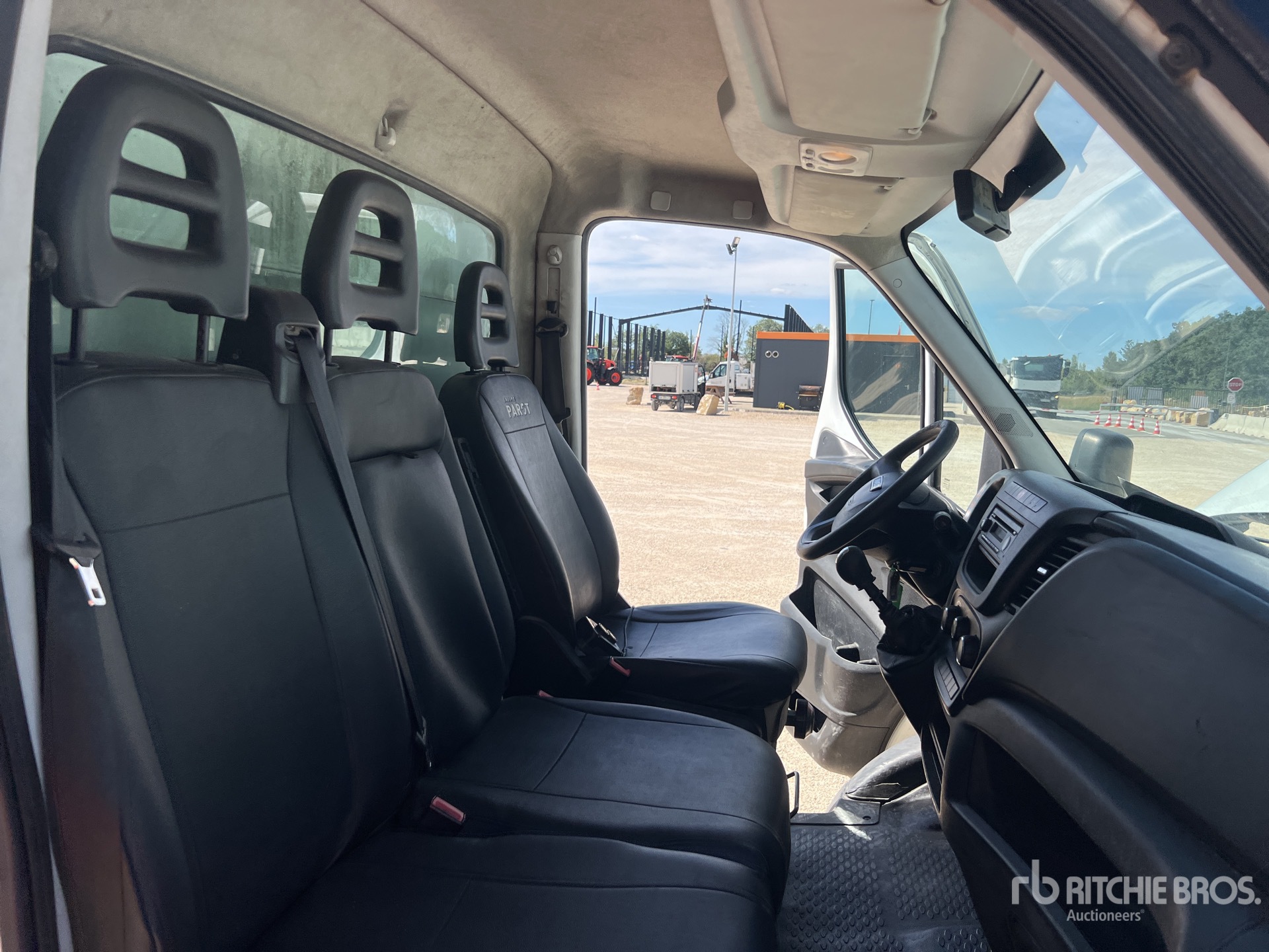 2017 Iveco 35C12