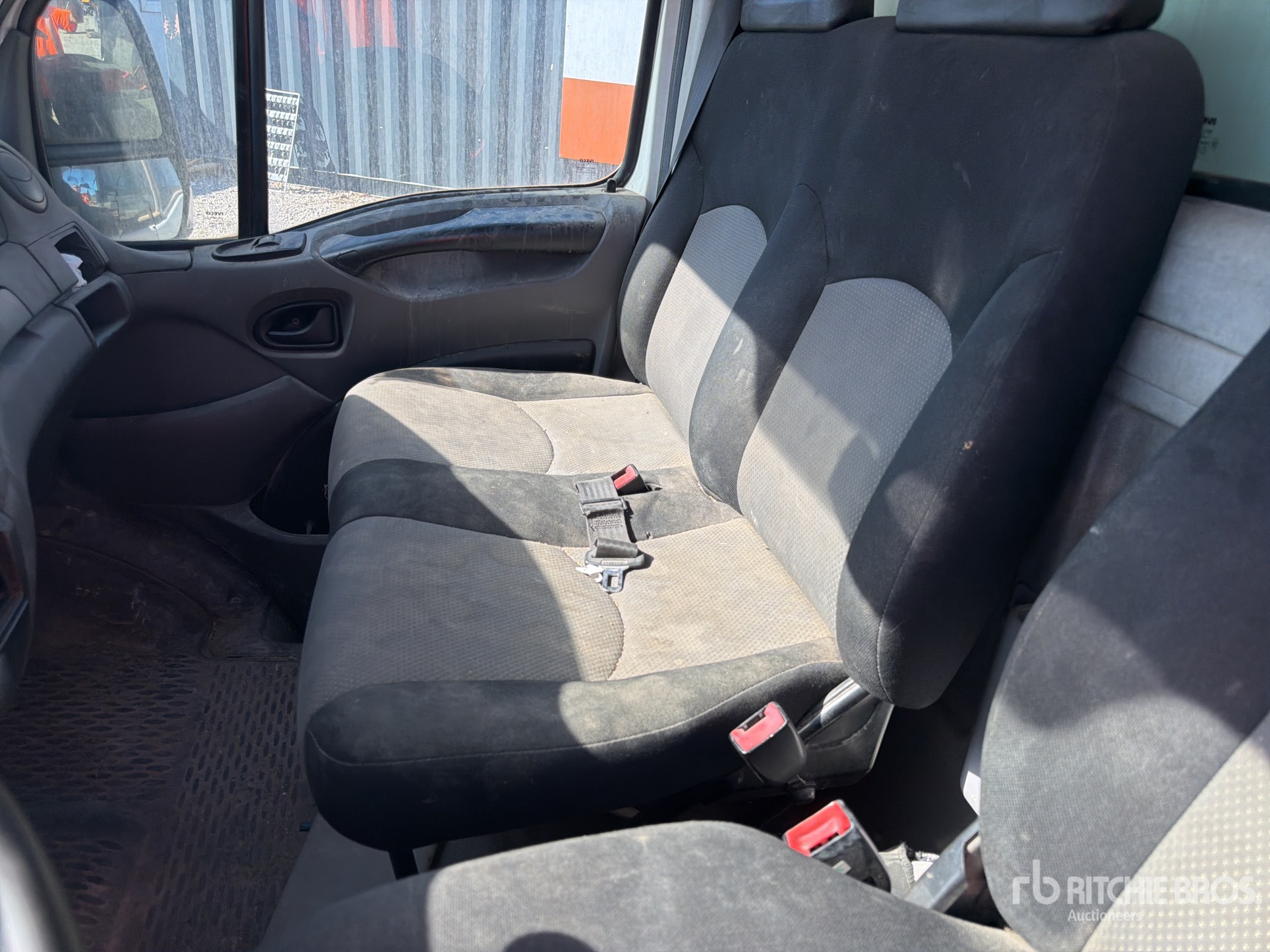 2014 Iveco 35C11