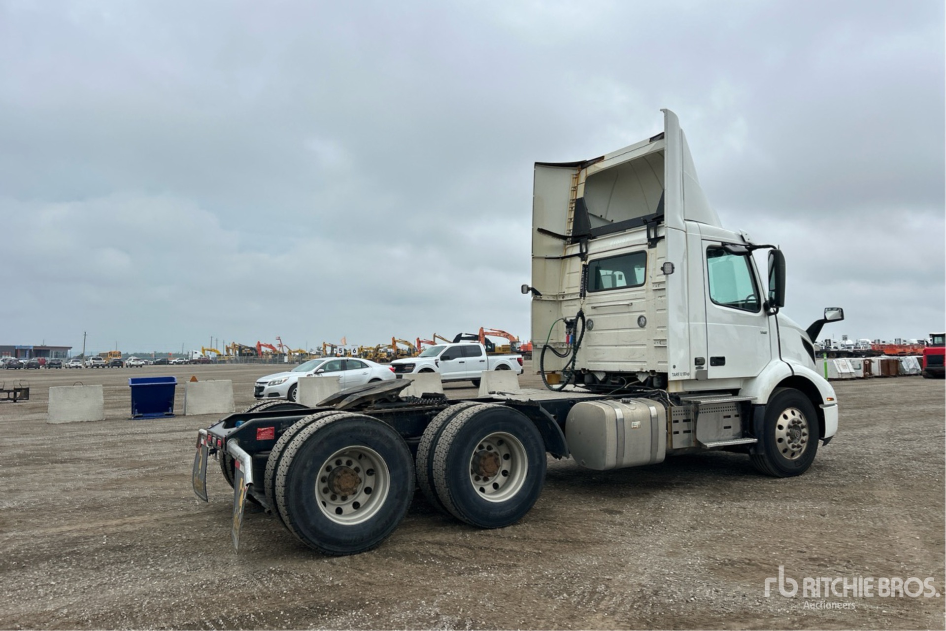 2020 Volvo VNR