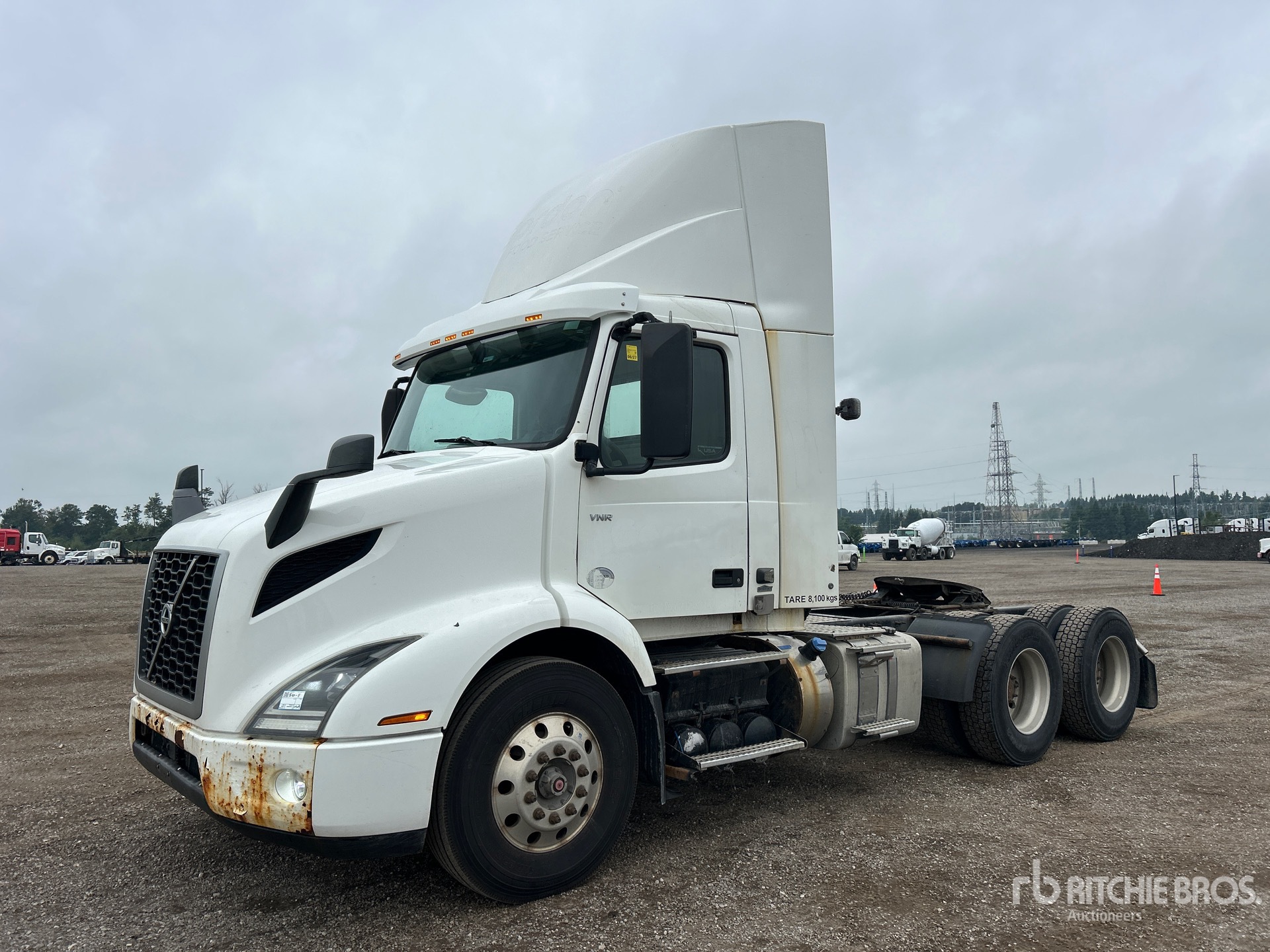 Photo of 2020 Volvo VNR