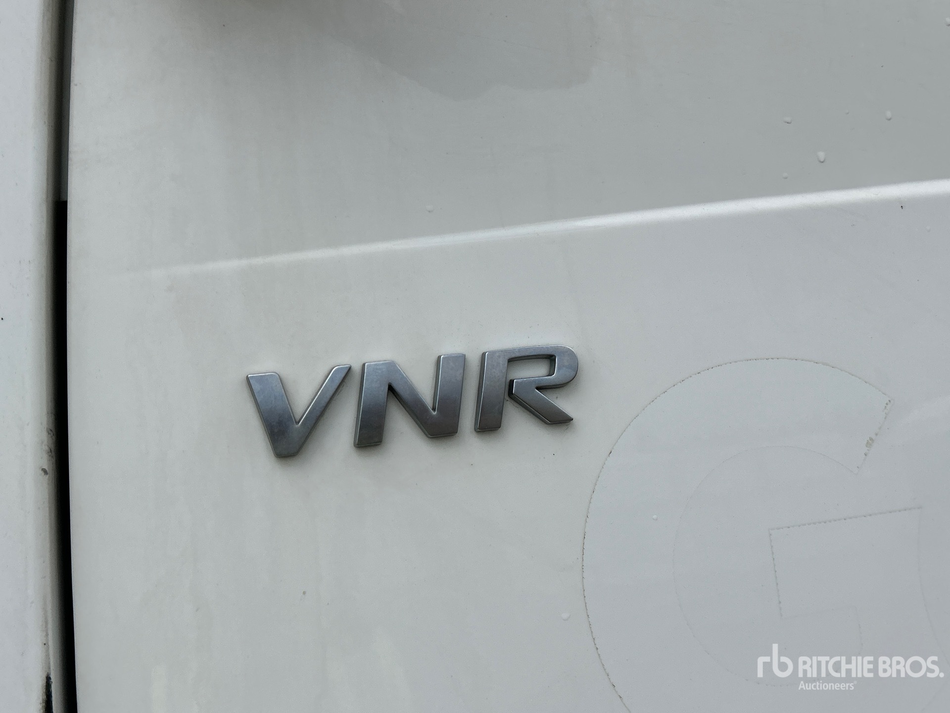 2020 Volvo VNR