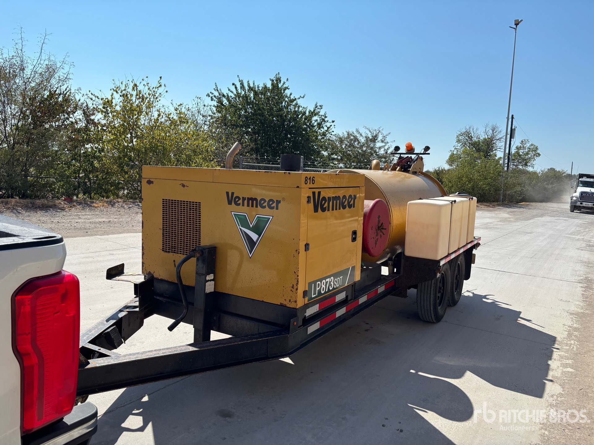 2017 Vermeer LP873SDT