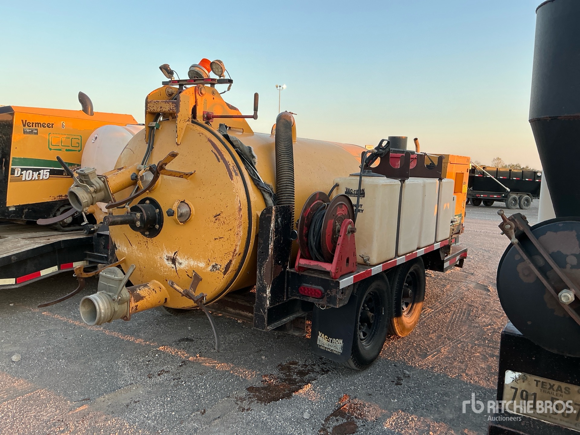 2017 Vermeer LP873SDT