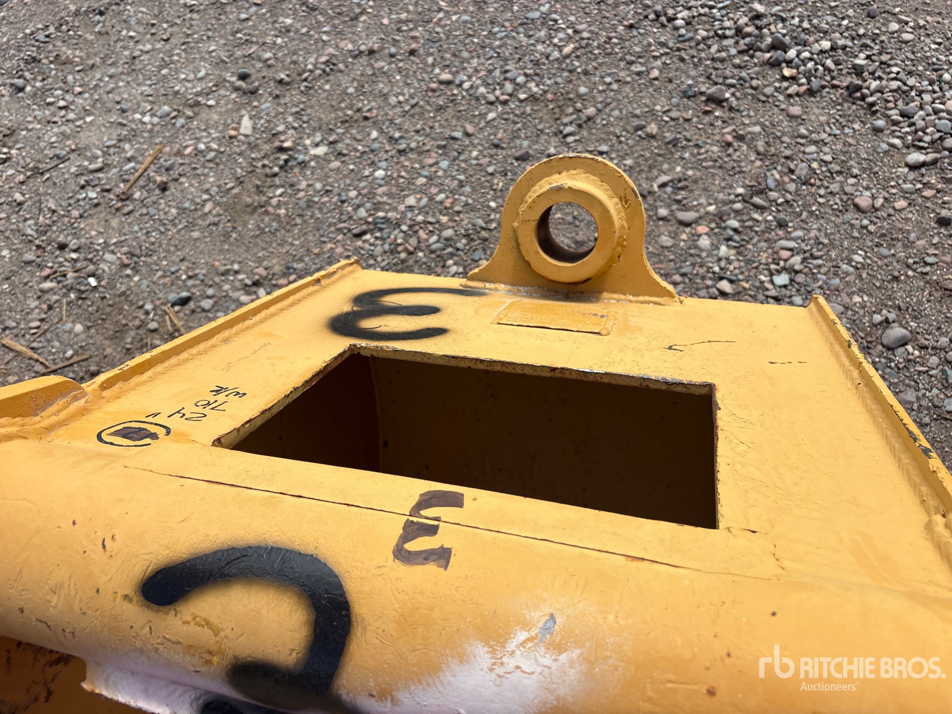 C & P 24 in Q/C - Fits John Deere 710J