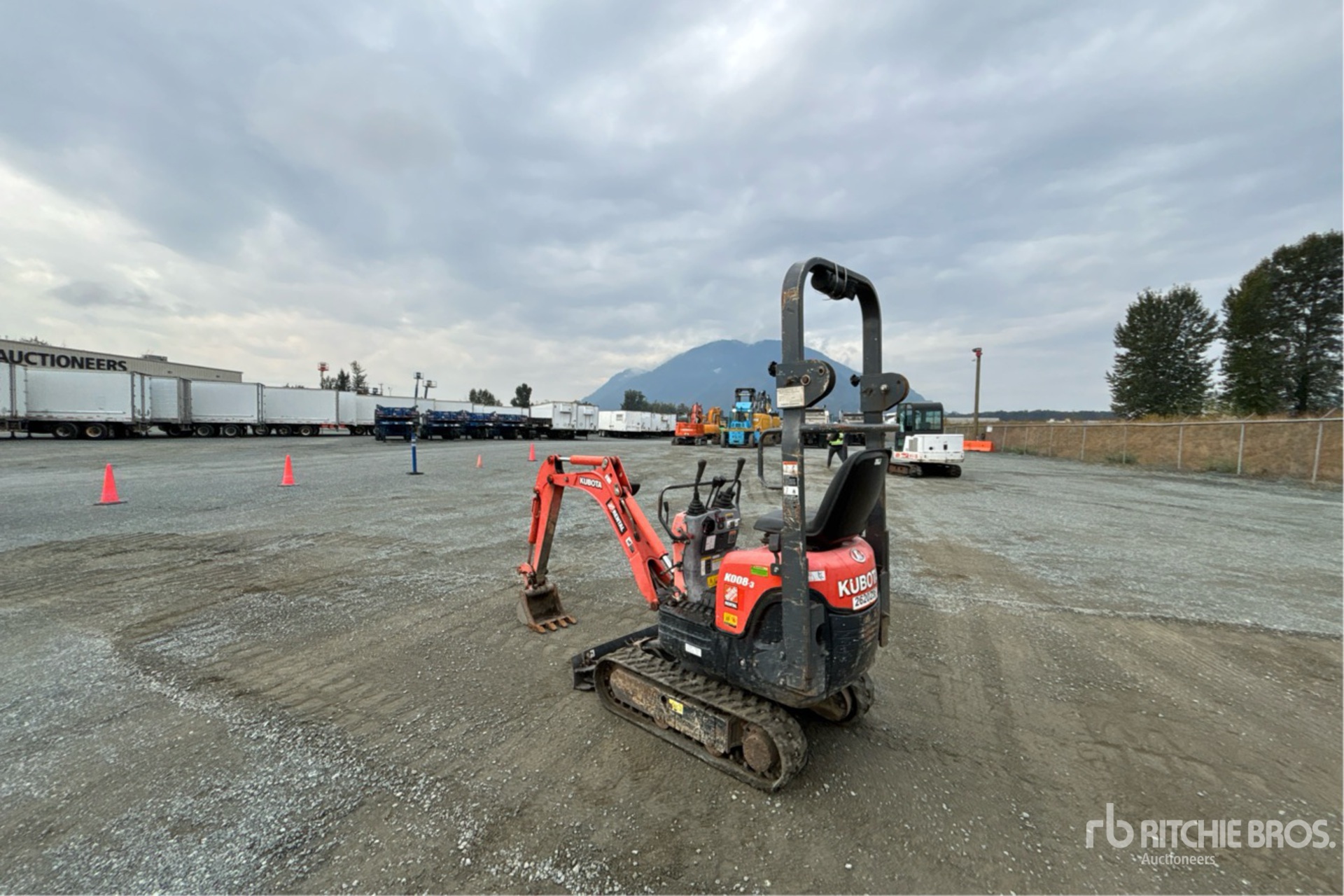 2018 Kubota K008-3