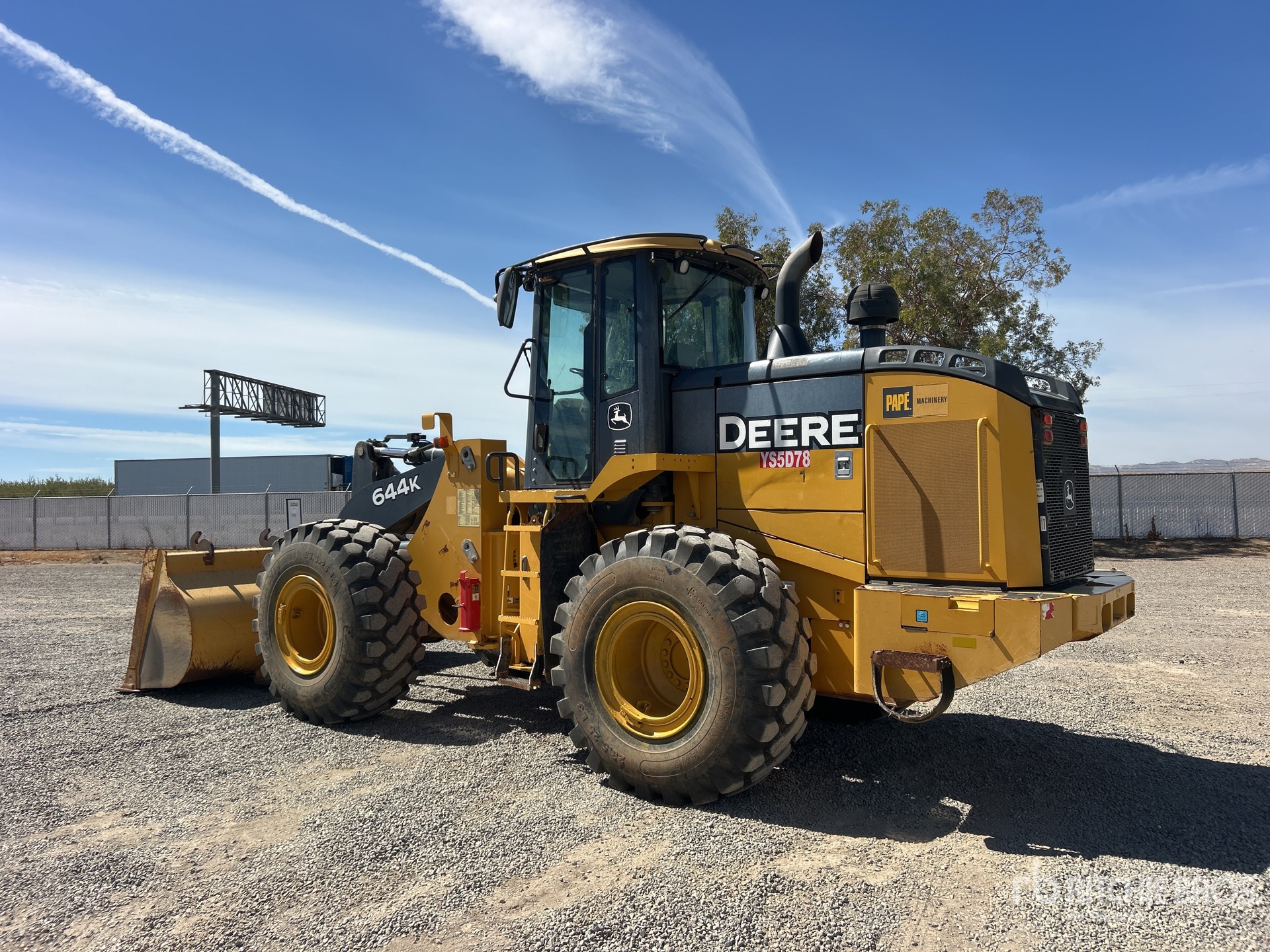 2016 John Deere 644 K