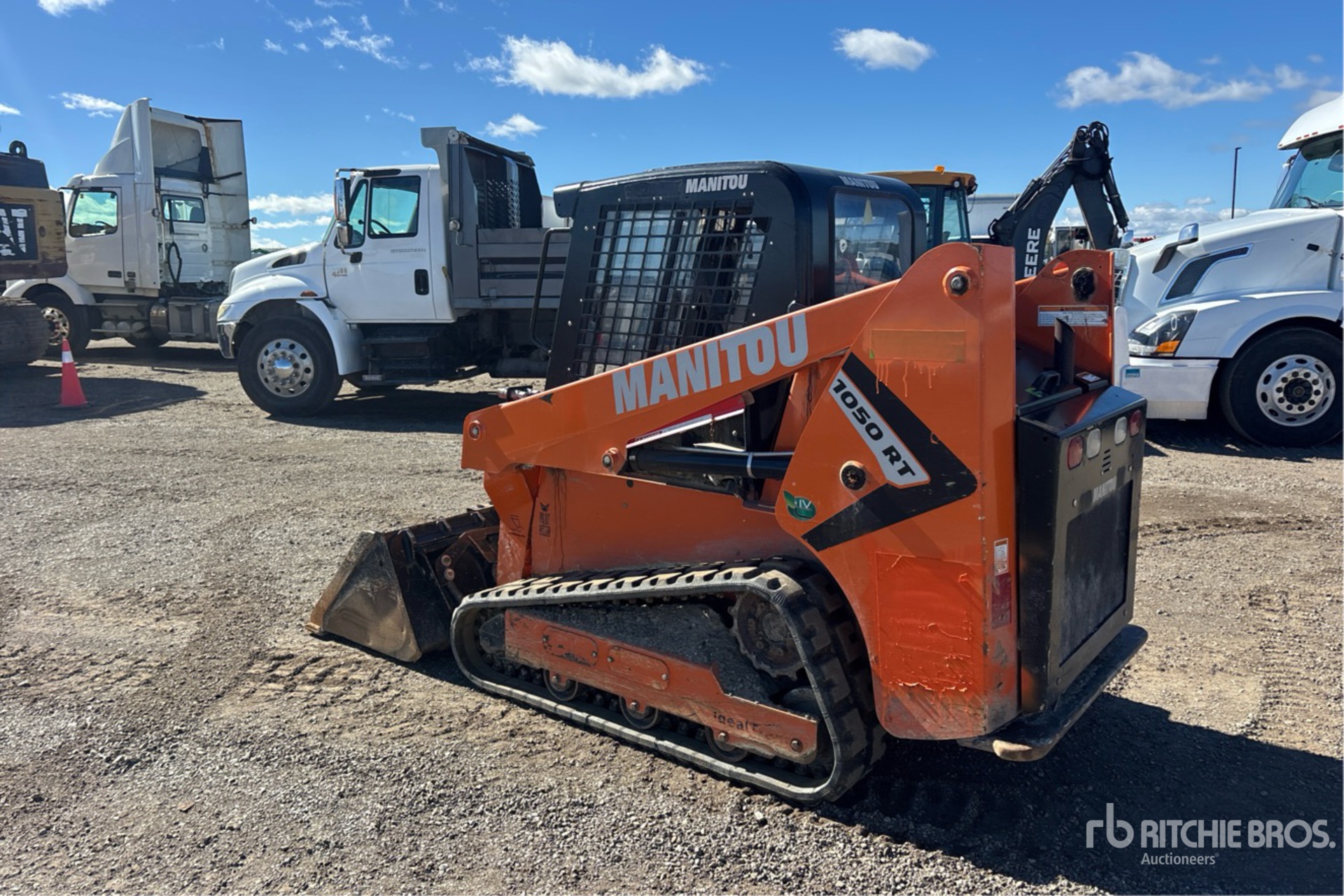 2022 Manitou 1050RT