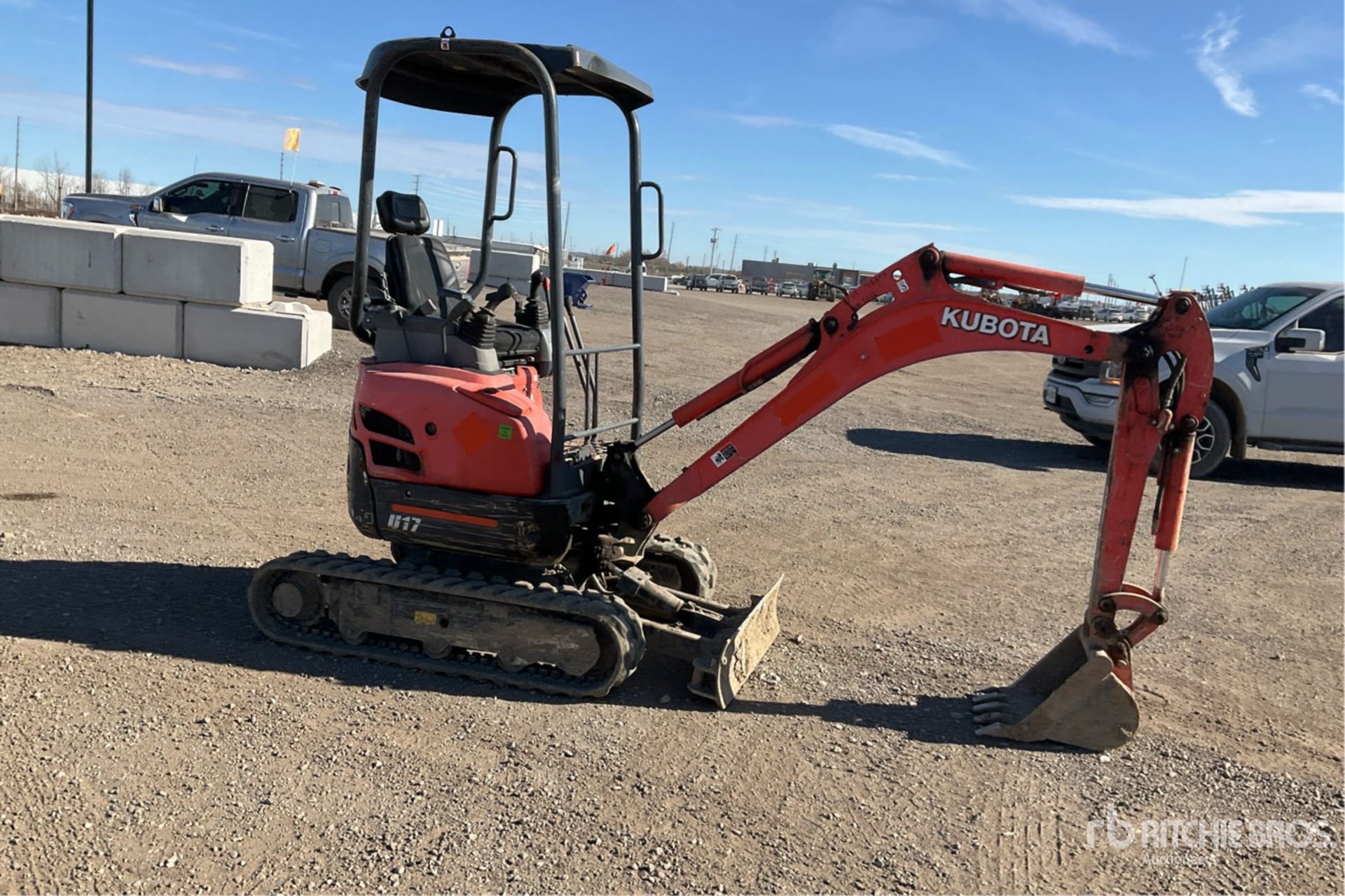 2019 Kubota U17VR1