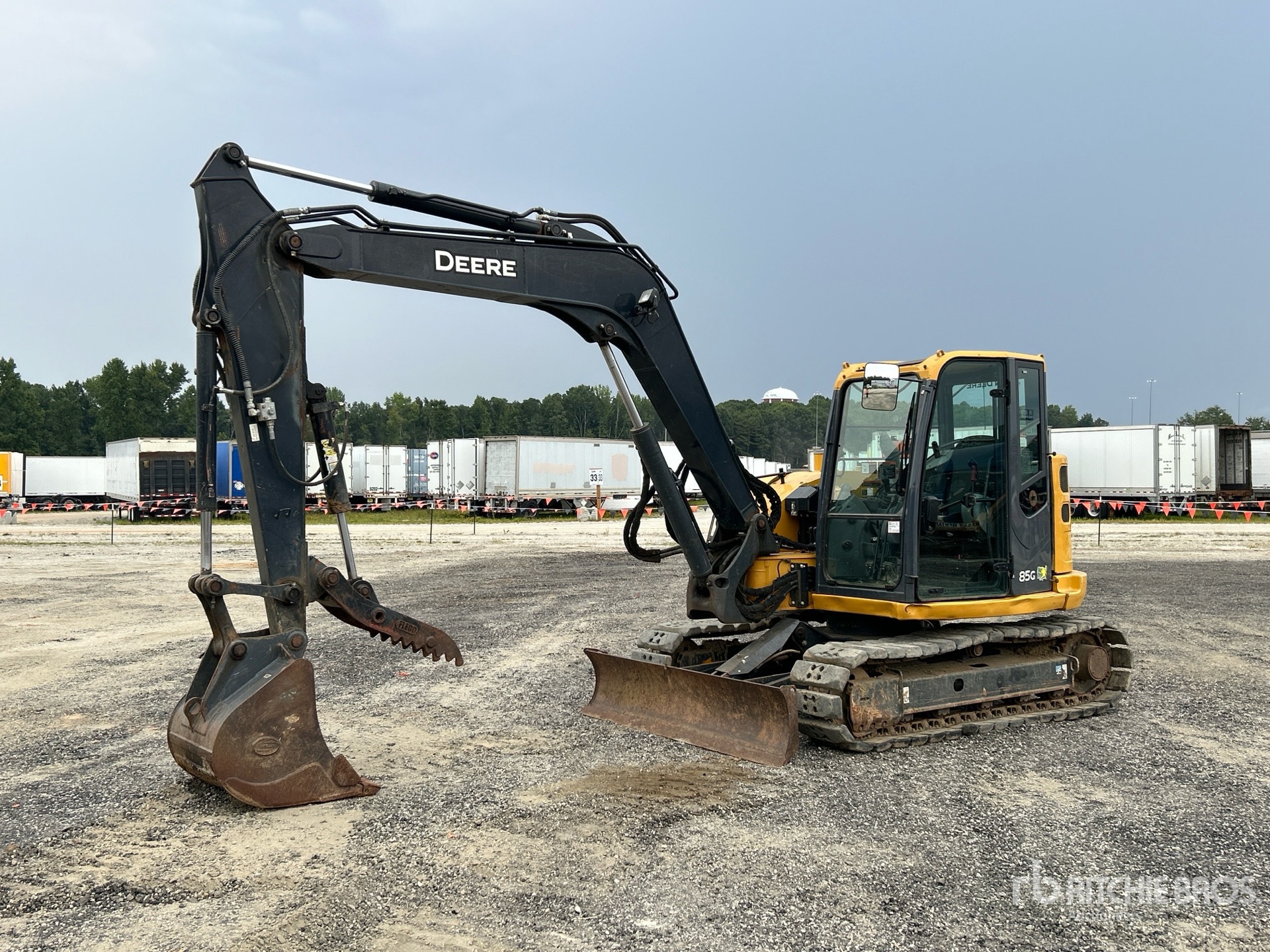 Photo of 2021 John Deere 85G